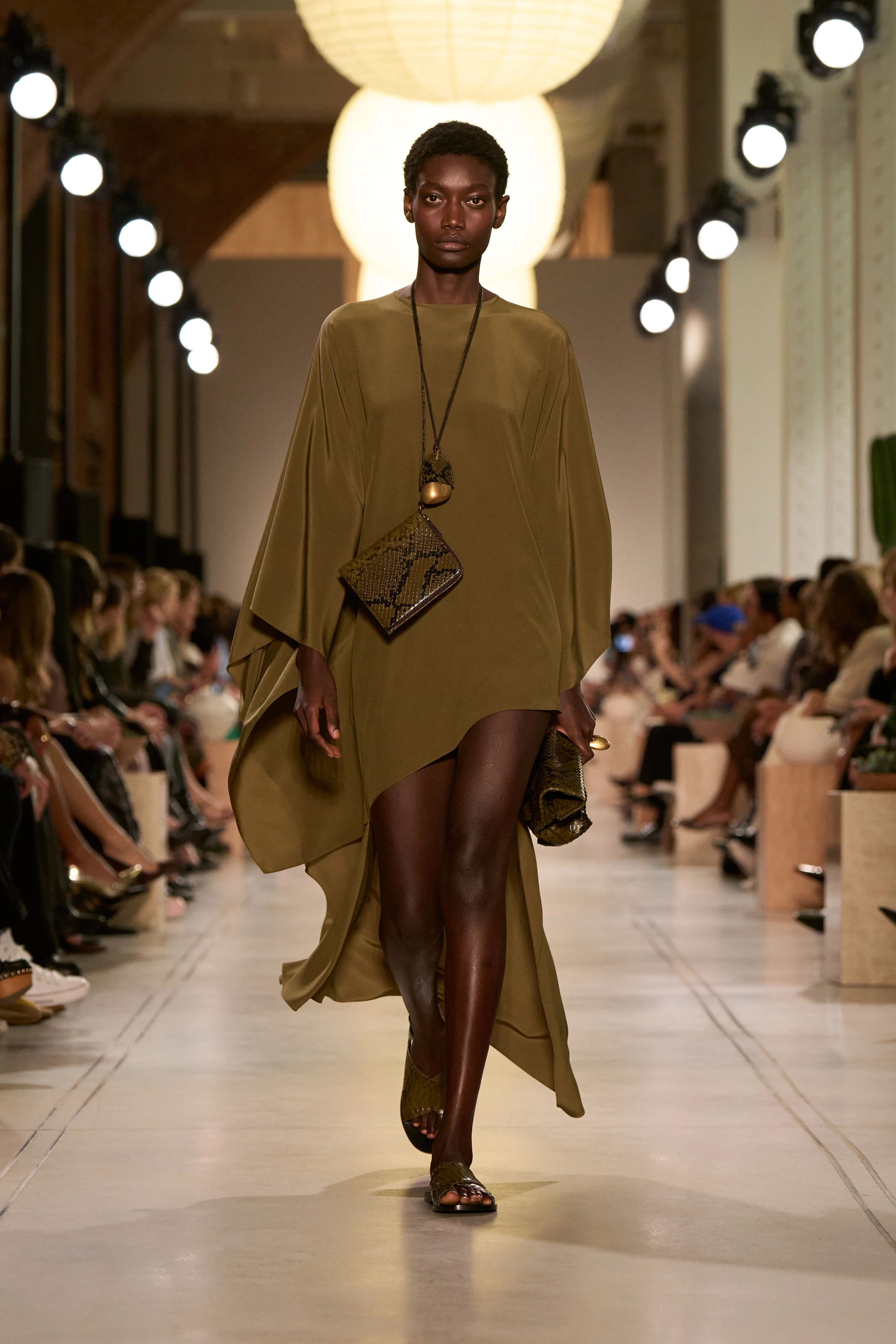 2026年春夏コレクション_MICHAEL KORS COLLECTION(マイケル・コース コレクション)_モデル_8