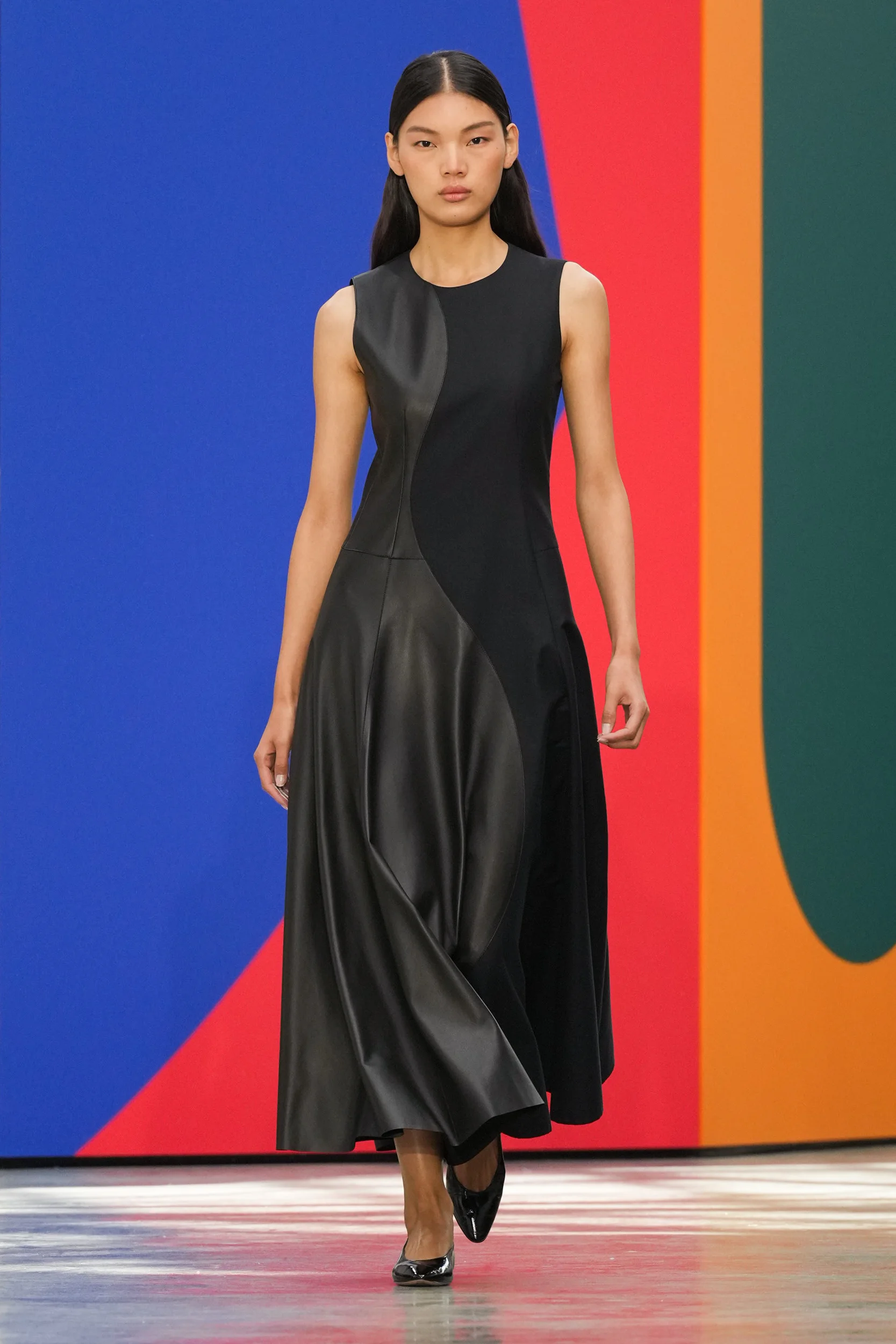 2026年春夏コレクション_AKRIS(アクリス)_モデル_24