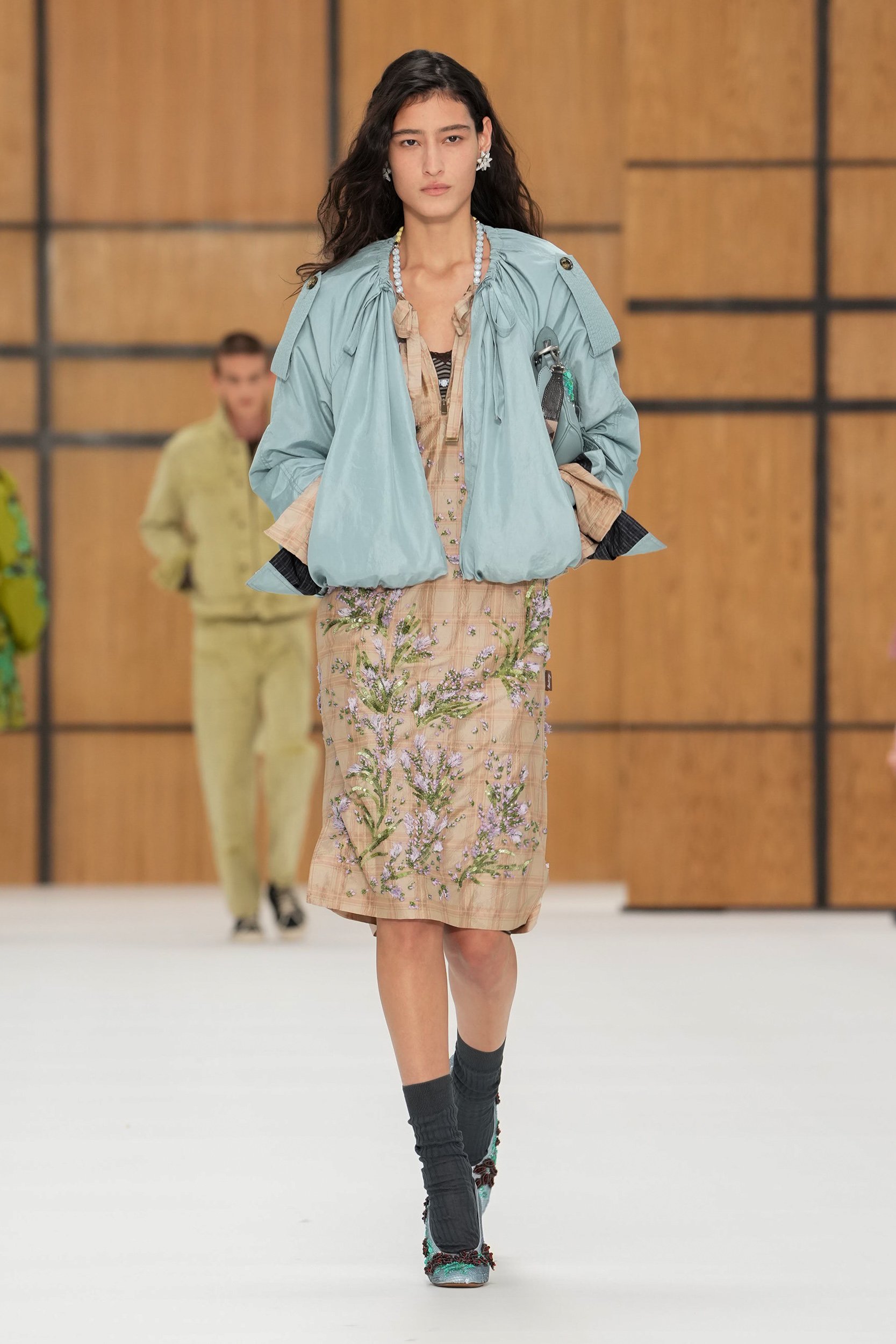 2027年春夏コレクション_BURBERRY(バーバリー)_モデル_52
