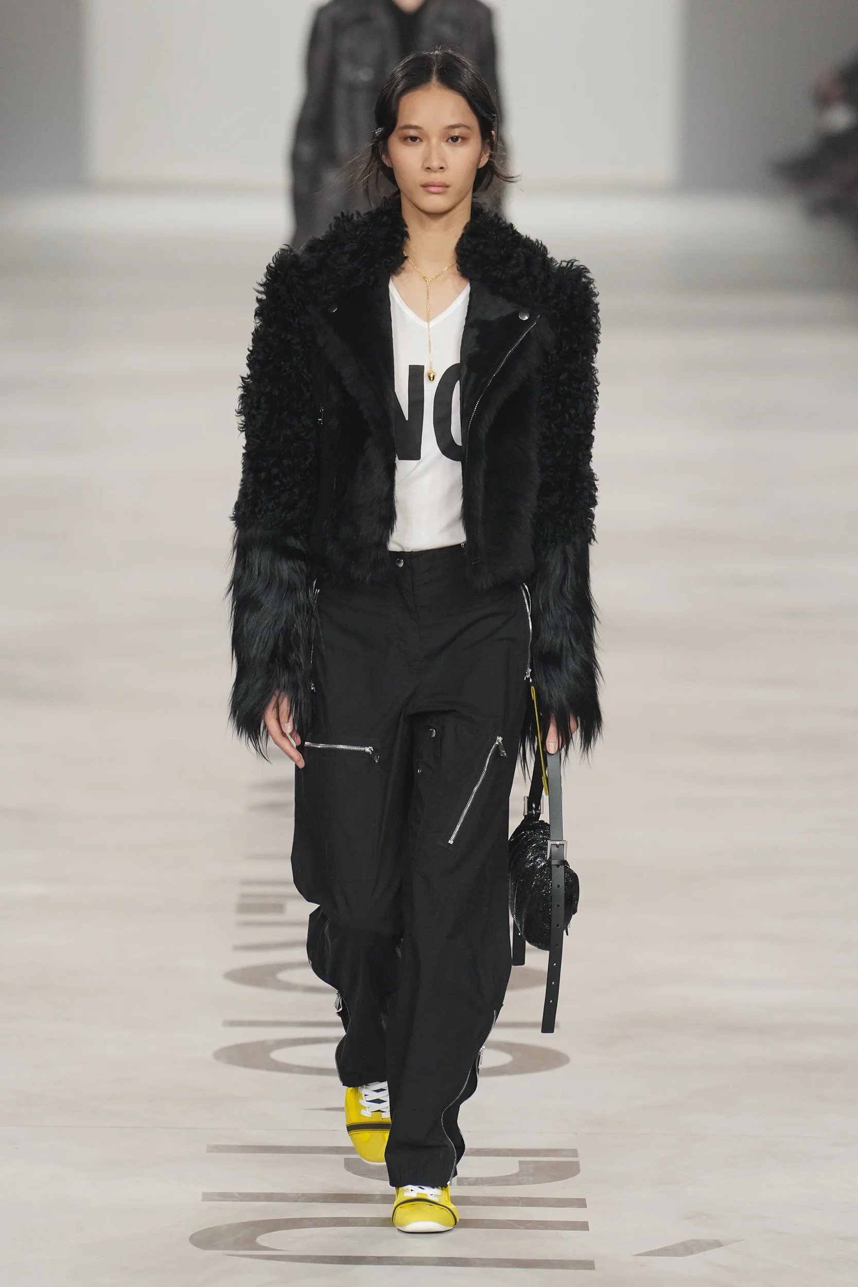 2026-27年秋冬コレクション_FENDI(フェンディ)_モデル_46