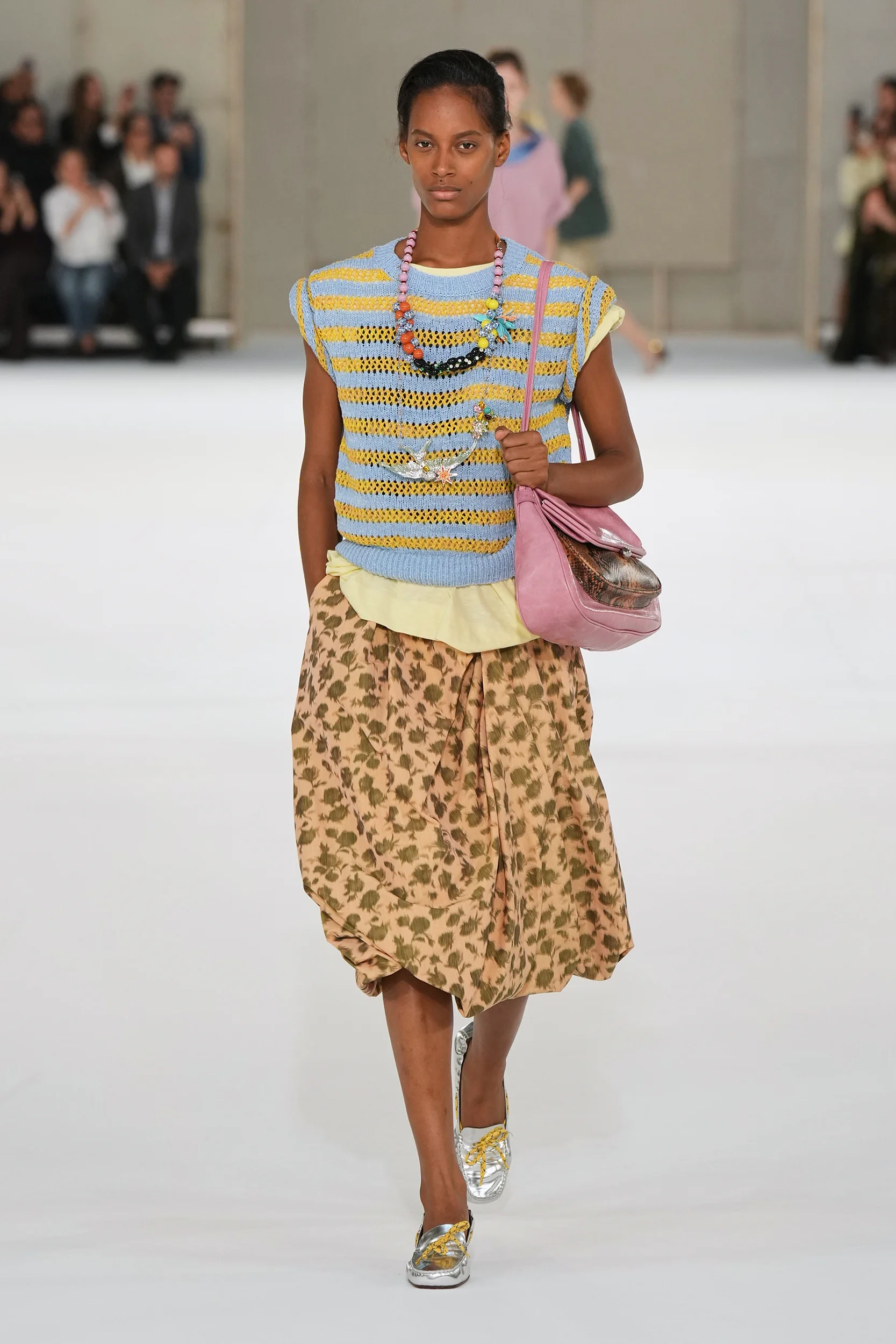 2027年春夏コレクション_DRIES VAN NOTEN(ドリス ヴァン ノッテン)_モデル_8