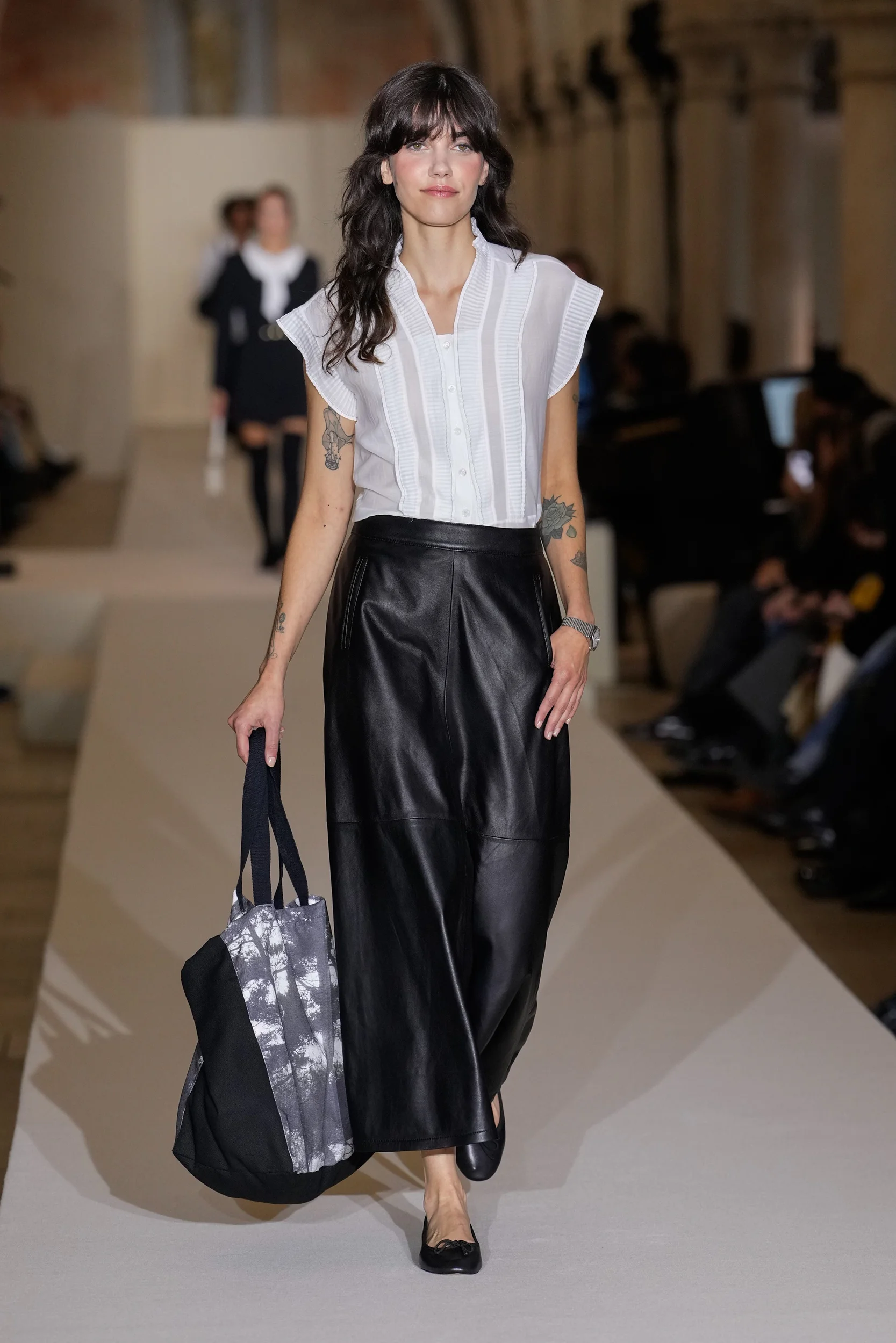 2026年春夏コレクション_AGNES B.(アニエスベー)_モデル_61