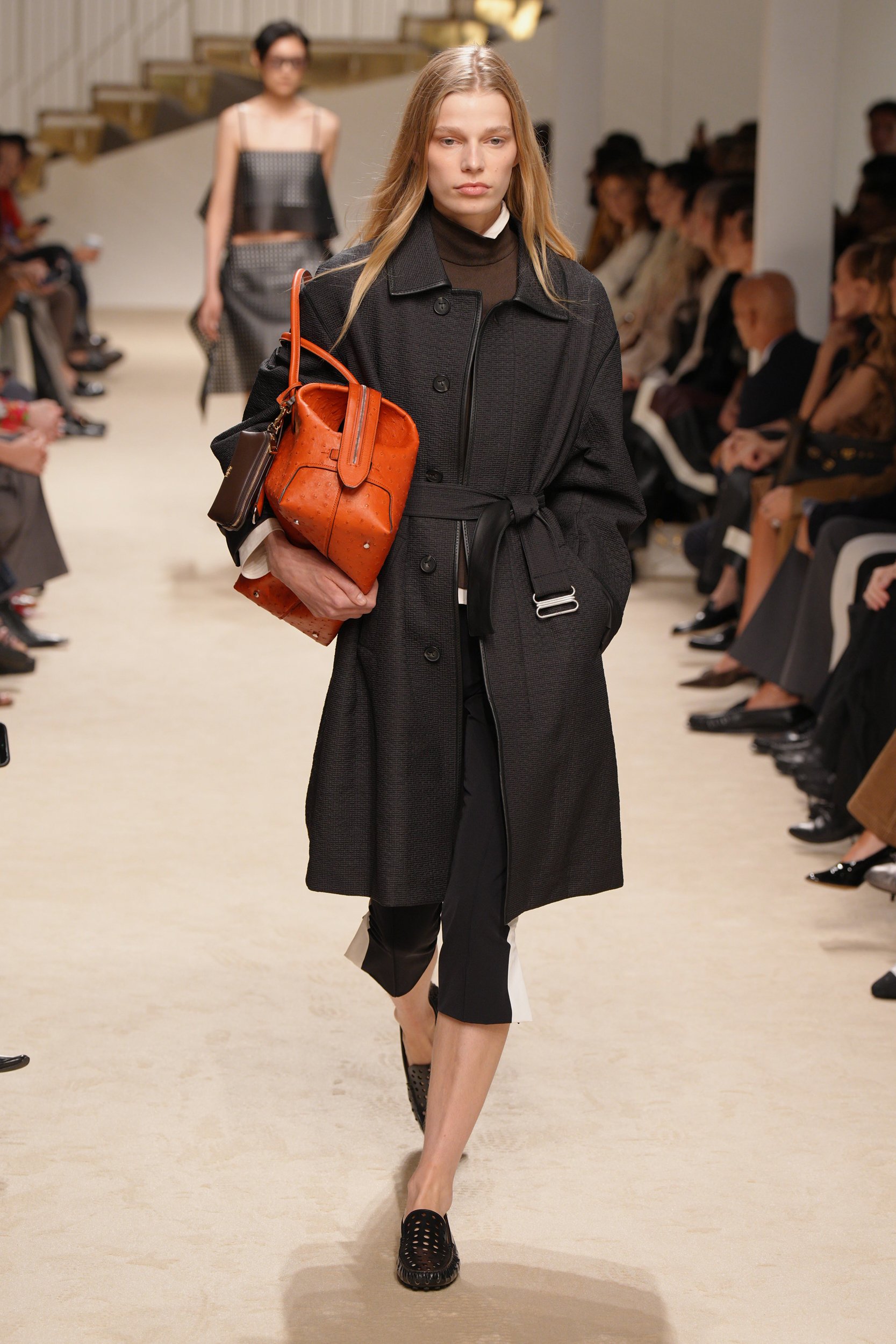 2027年春夏コレクション_TOD'S(トッズ)_モデル_22