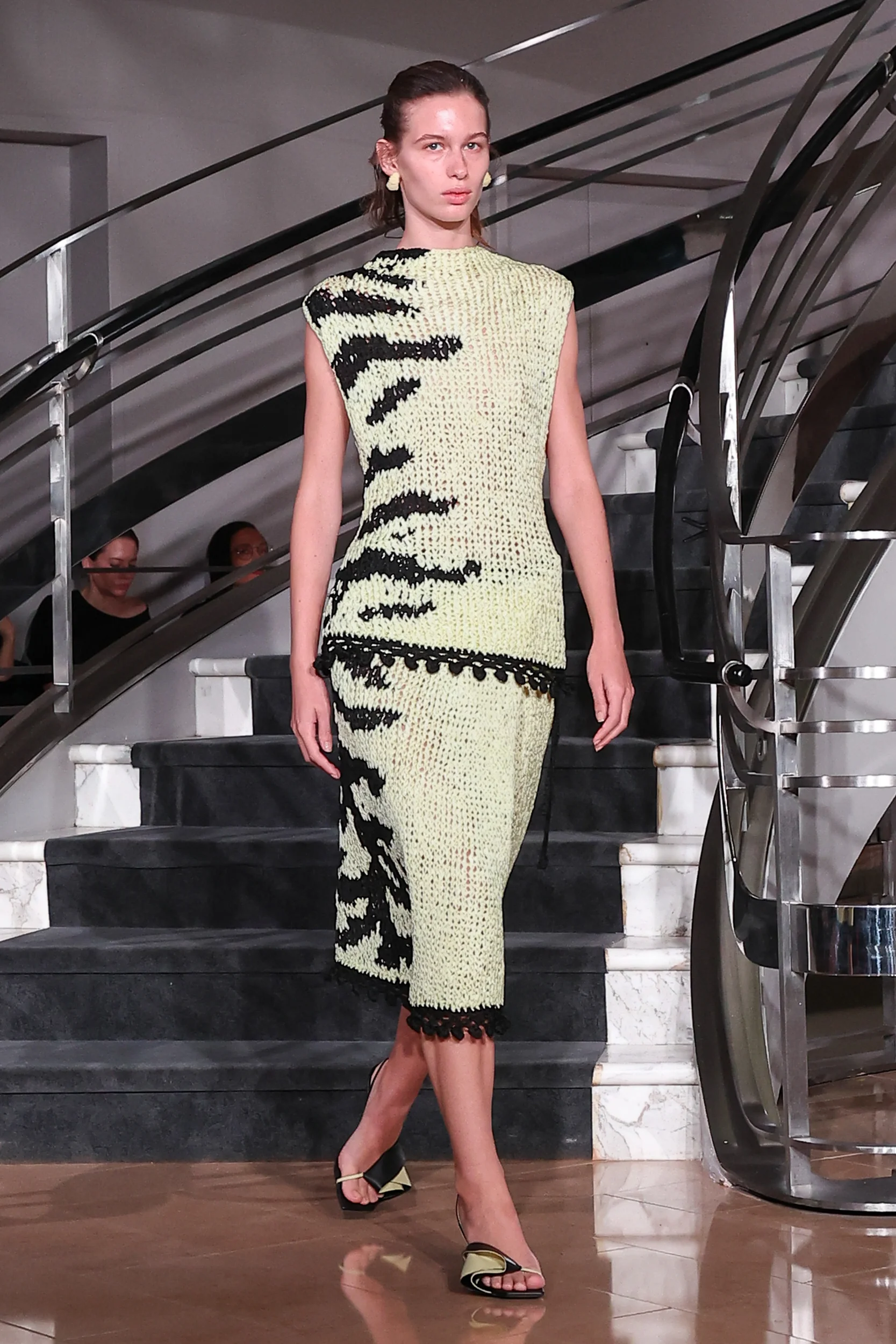 2027年春夏コレクション_PROENZA SCHOULER(プロエンザ スクーラー)_モデル_4
