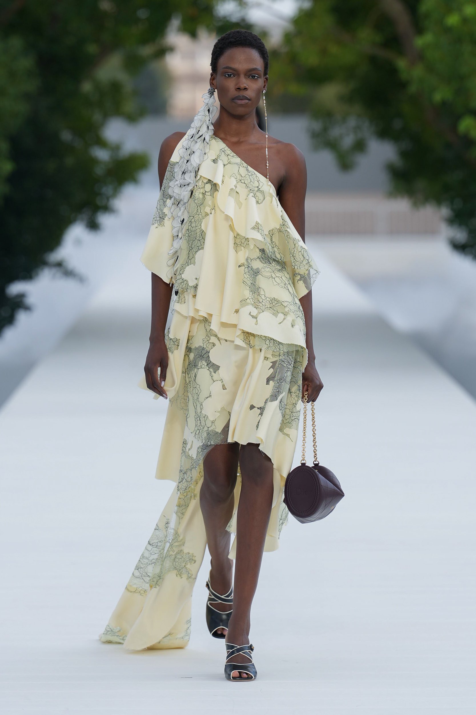 2027年春夏コレクション_DIOR(ディオール)_モデル_52
