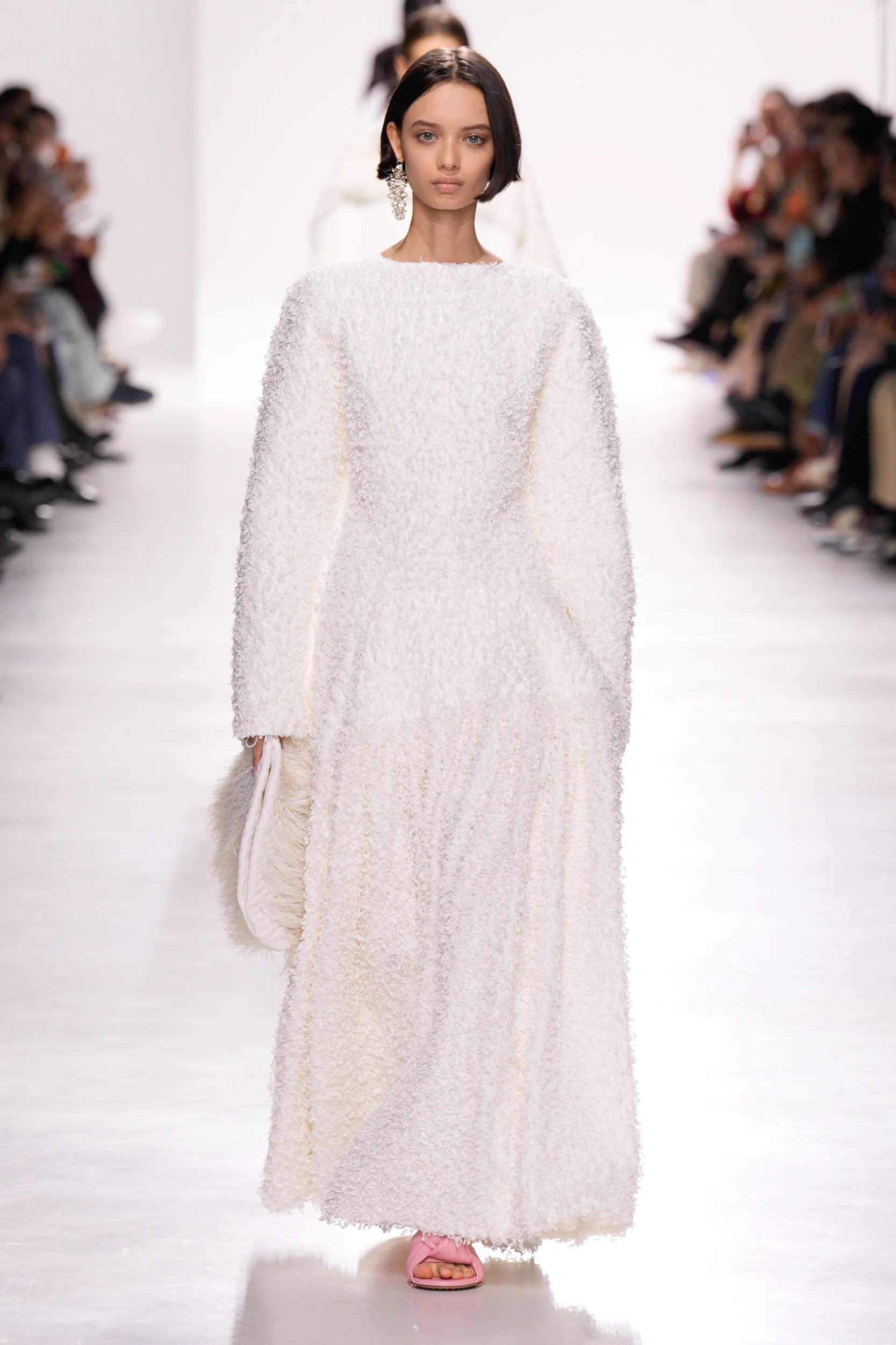2026年春夏コレクション_BOTTEGA VENETA(ボッテガ ヴェネタ)_モデル_19