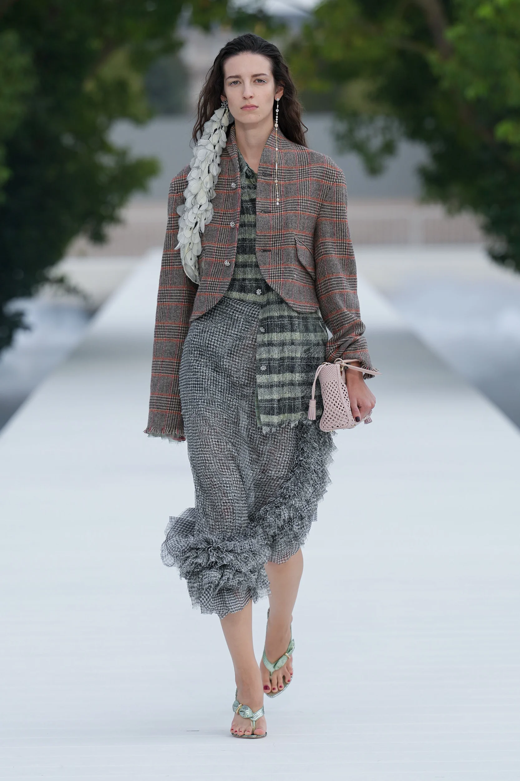 2027年春夏コレクション_DIOR(ディオール)_モデル_40