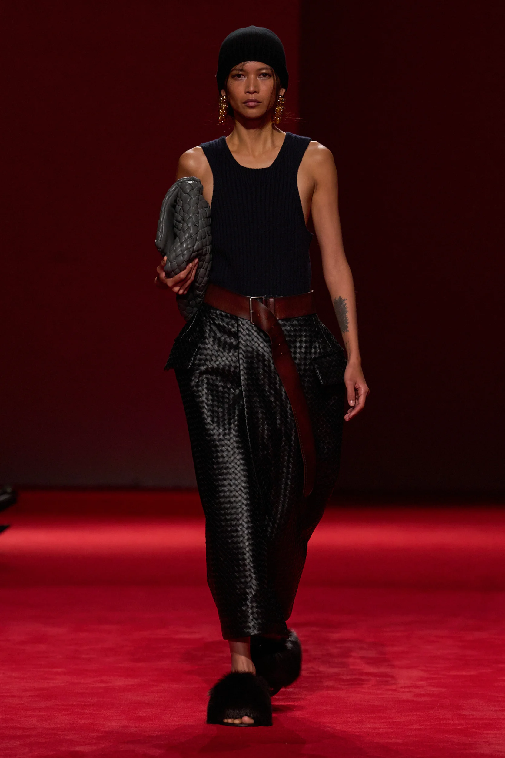 2026-27年秋冬コレクション_BOTTEGA VENETA(ボッテガ ヴェネタ)_モデル_57