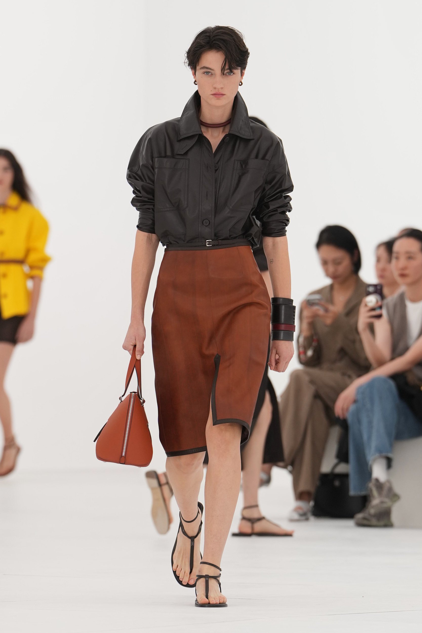 2027年春夏コレクション_HERMÈS(エルメス)_モデル_33