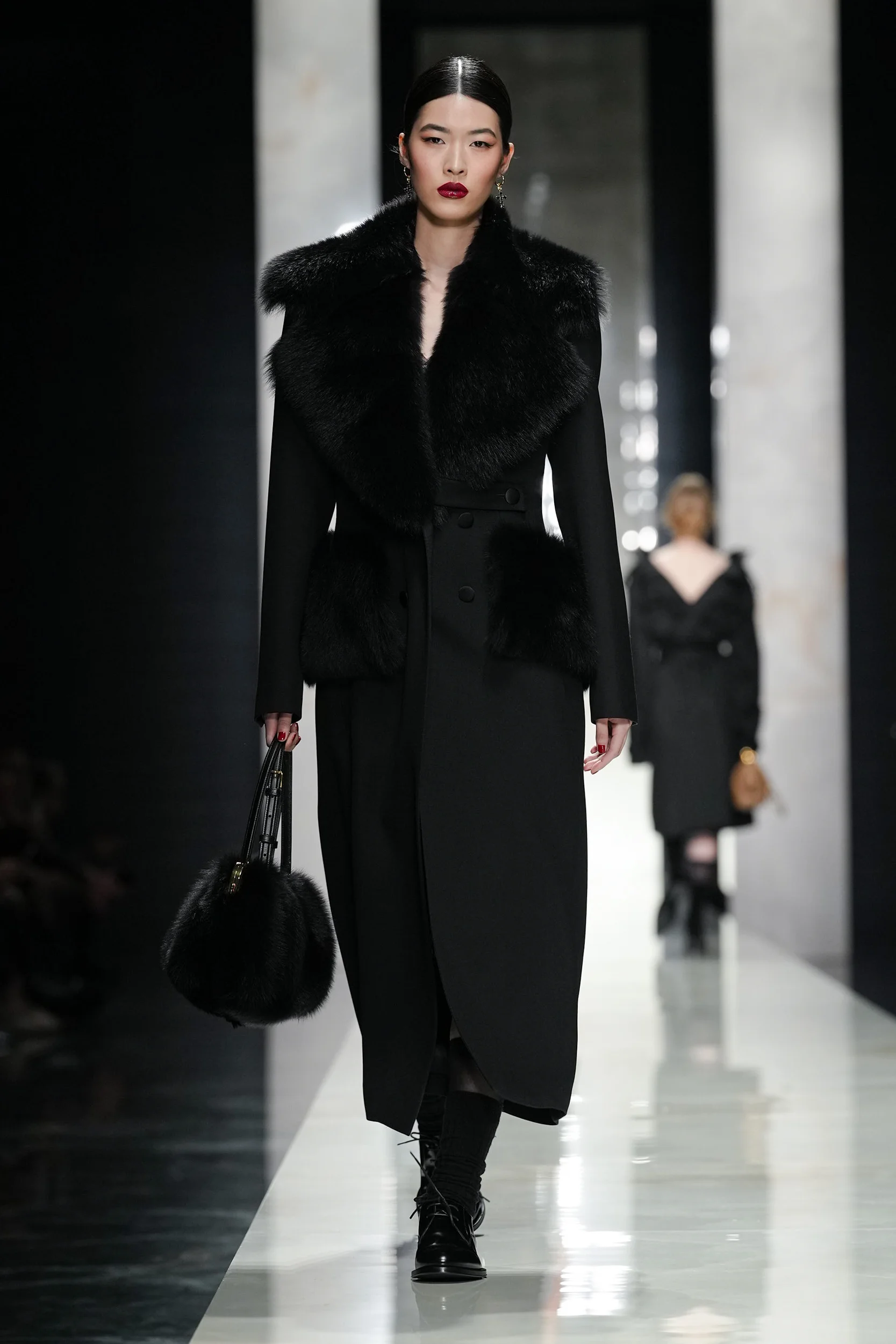 2026-27年秋冬コレクション_DOLCE&GABBANA(ドルチェ&ガッバーナ)_モデル_7