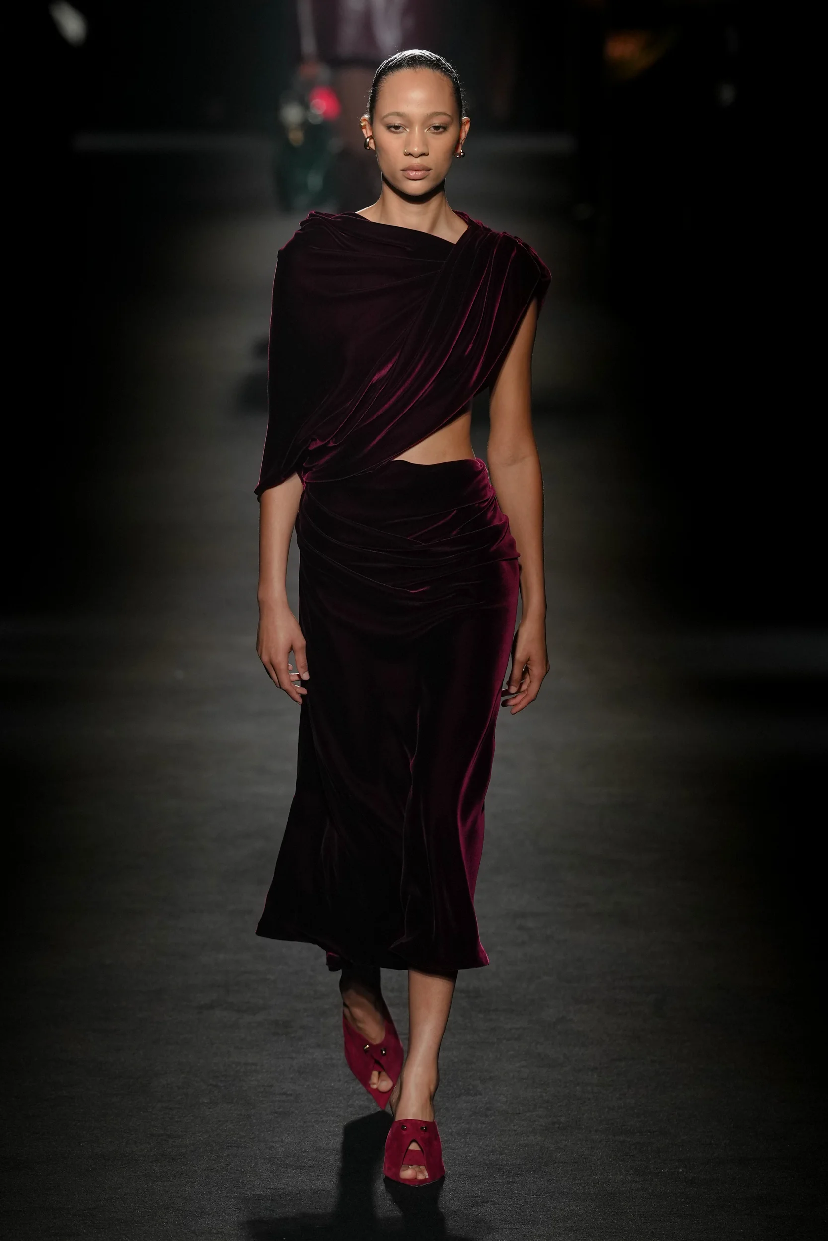 2026-27年秋冬コレクション_BALENCIAGA(バレンシアガ)_モデル_18