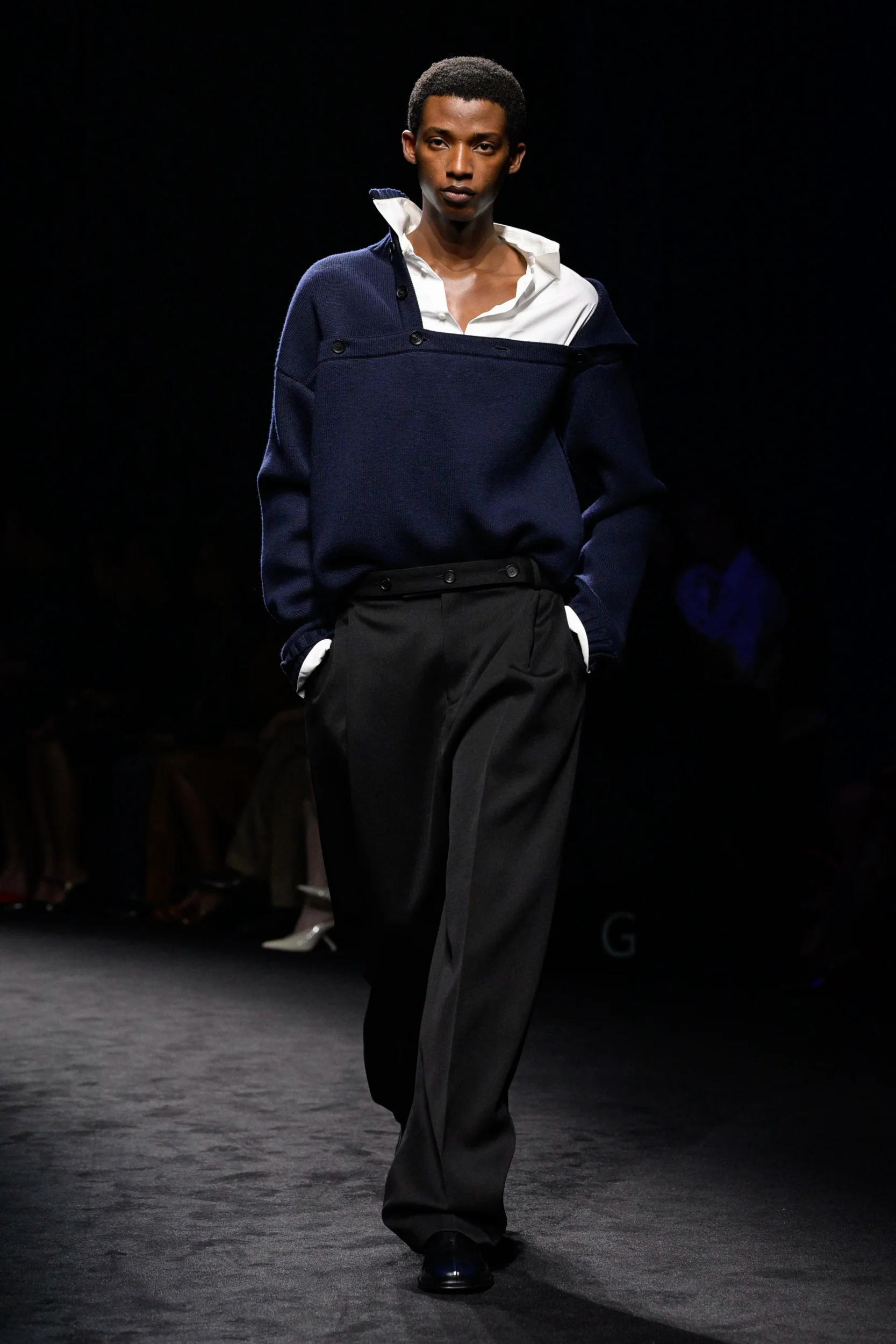 2026-27年秋冬コレクション_FERRAGAMO(フェラガモ)_モデル_10