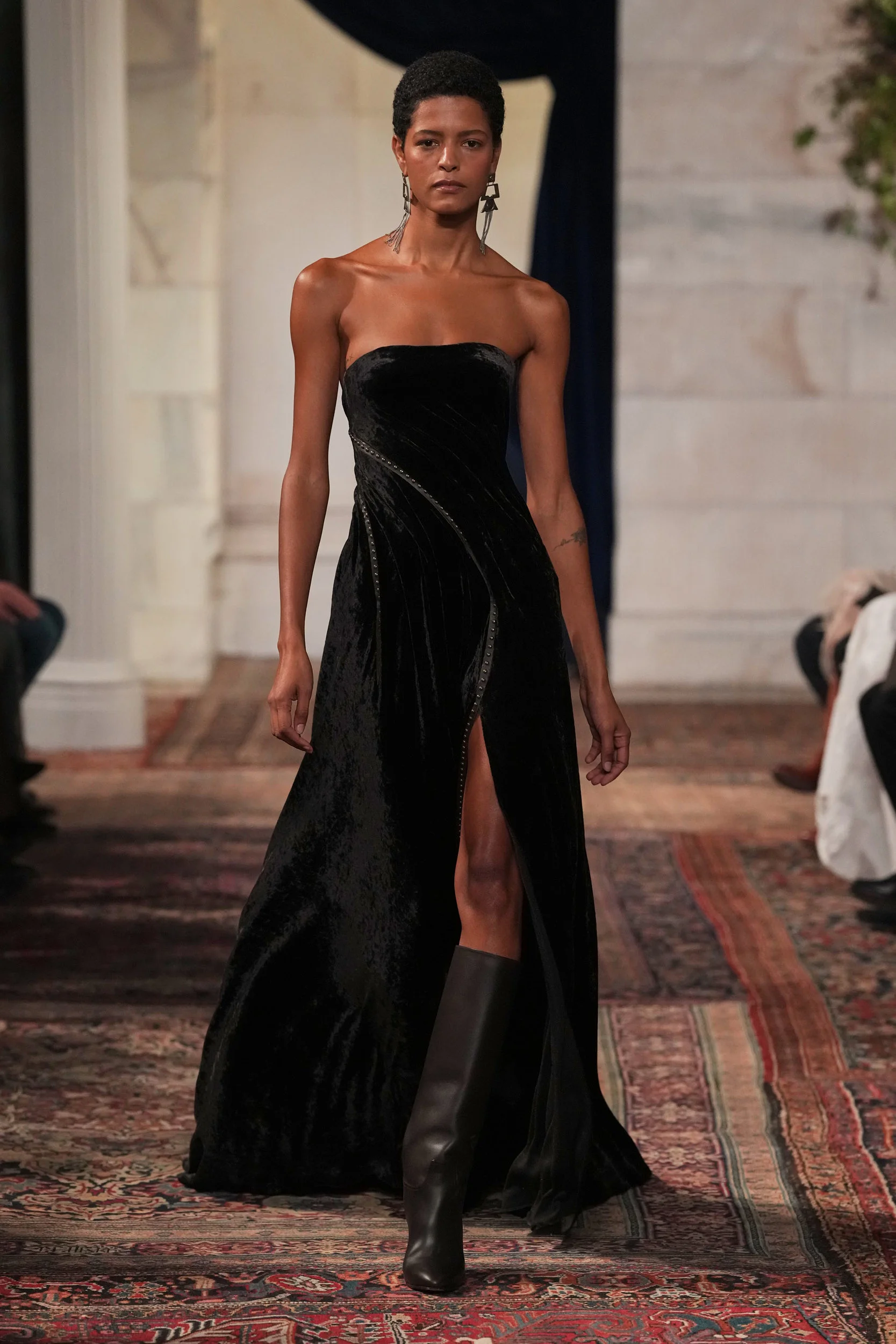 2026-27年秋冬コレクション_RALPH LAUREN(ラルフローレン)_モデル_56