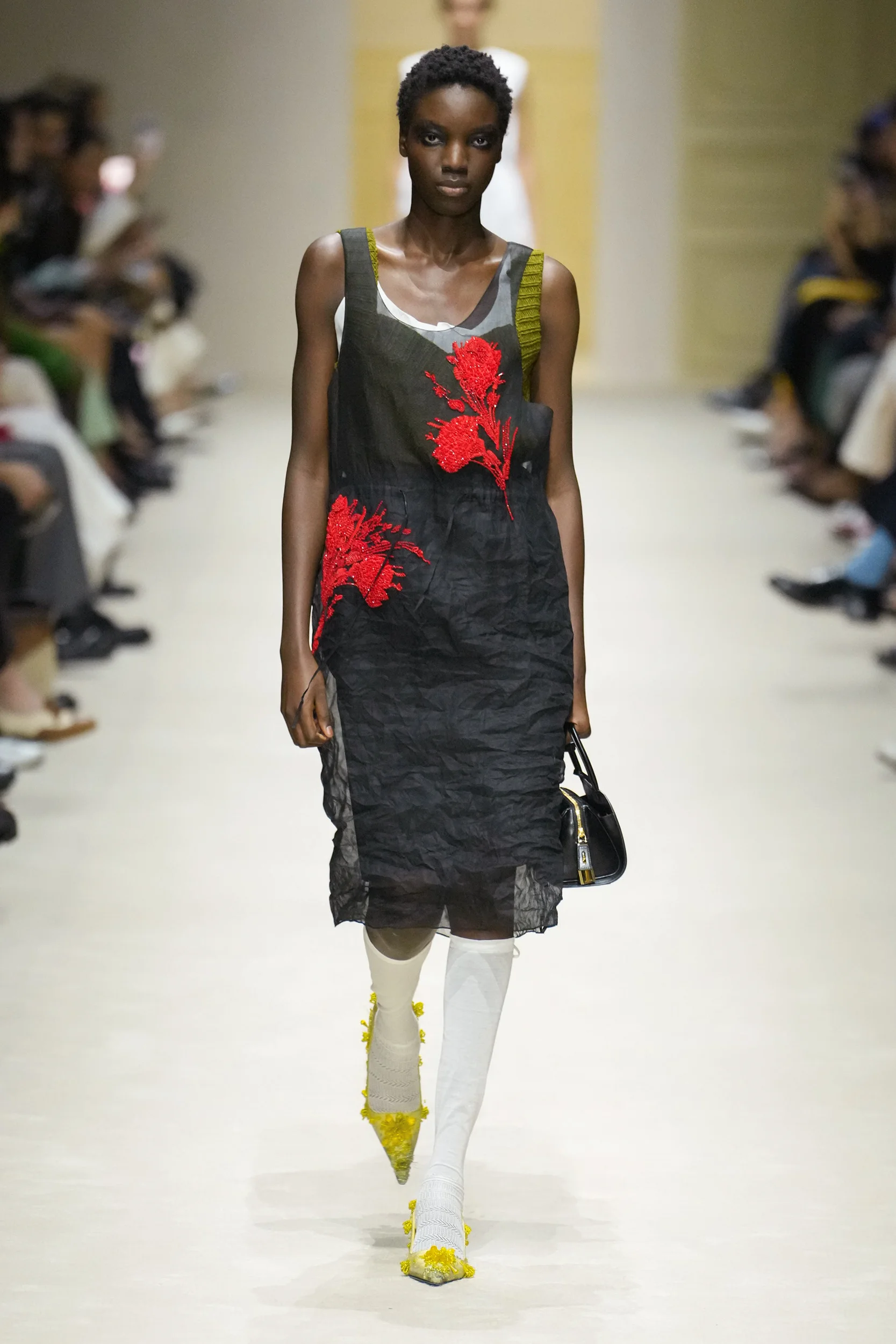 2026-27年秋冬コレクション_PRADA(プラダ)_モデル_39