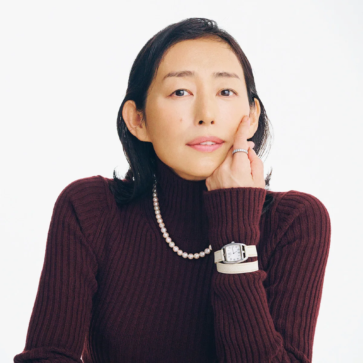 20代から50代まで。【木村多江】さんの人生に寄り添ってきた、ジュエリー＆腕時計