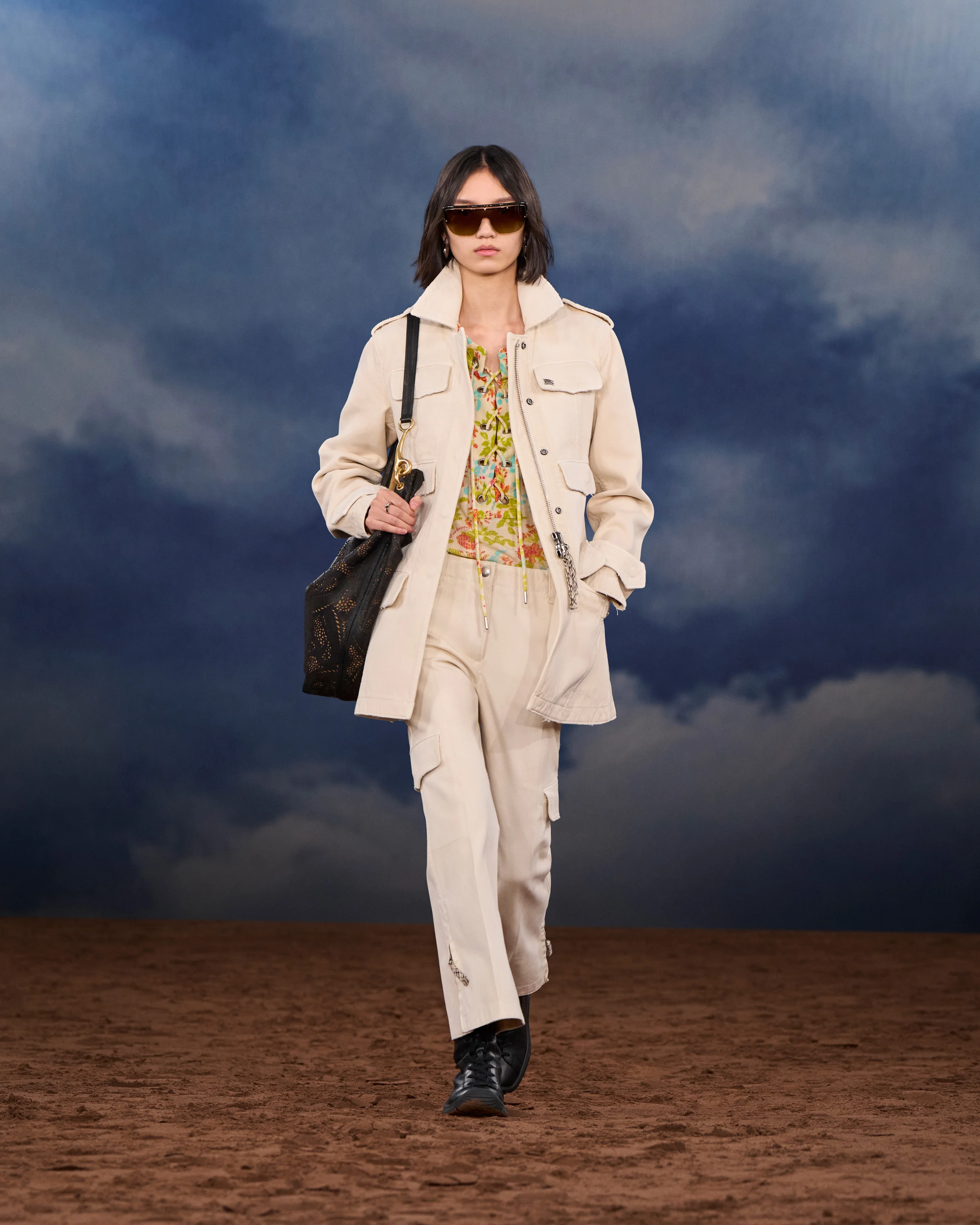 2026年春夏コレクション_BURBERRY(バーバリー)_モデル_32