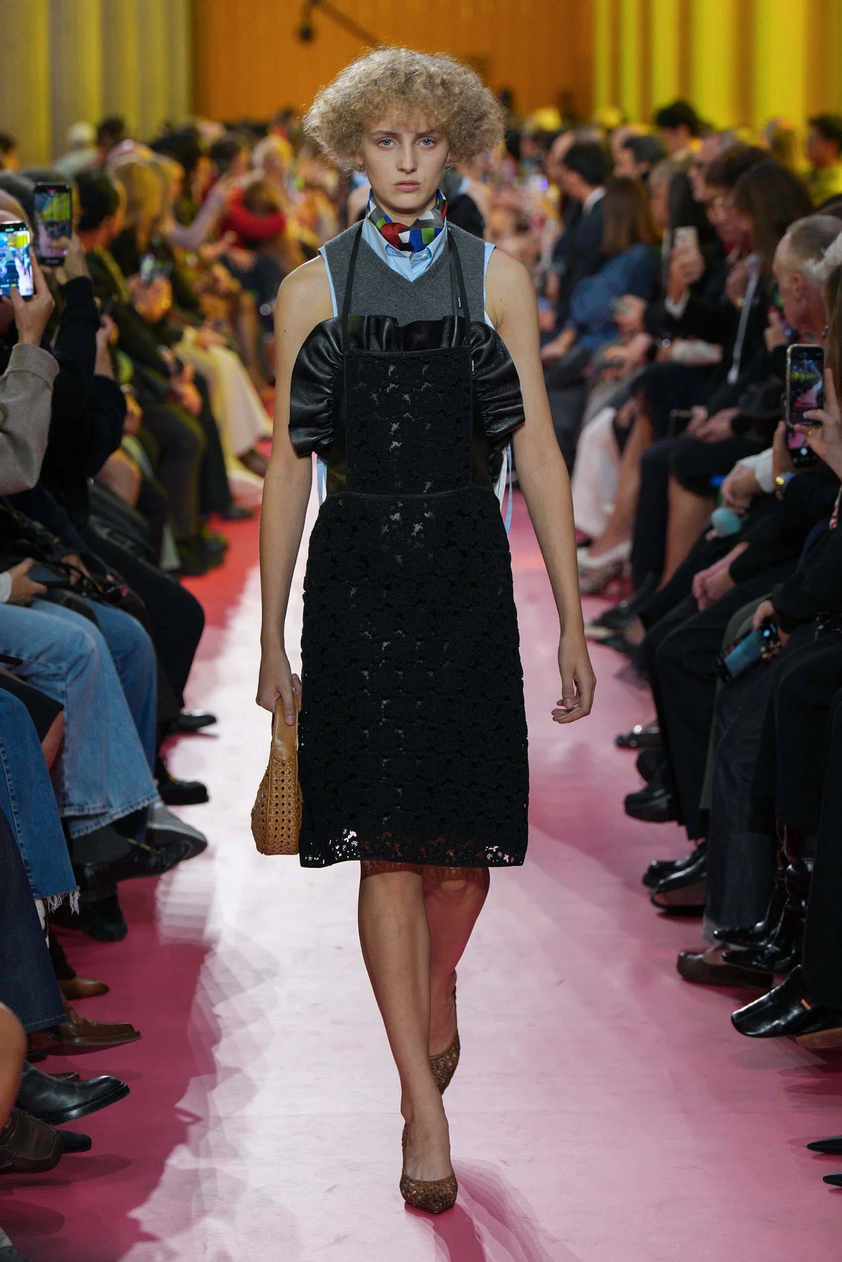 2026年春夏コレクション_MIU MIU(ミュウミュウ)_モデル_50