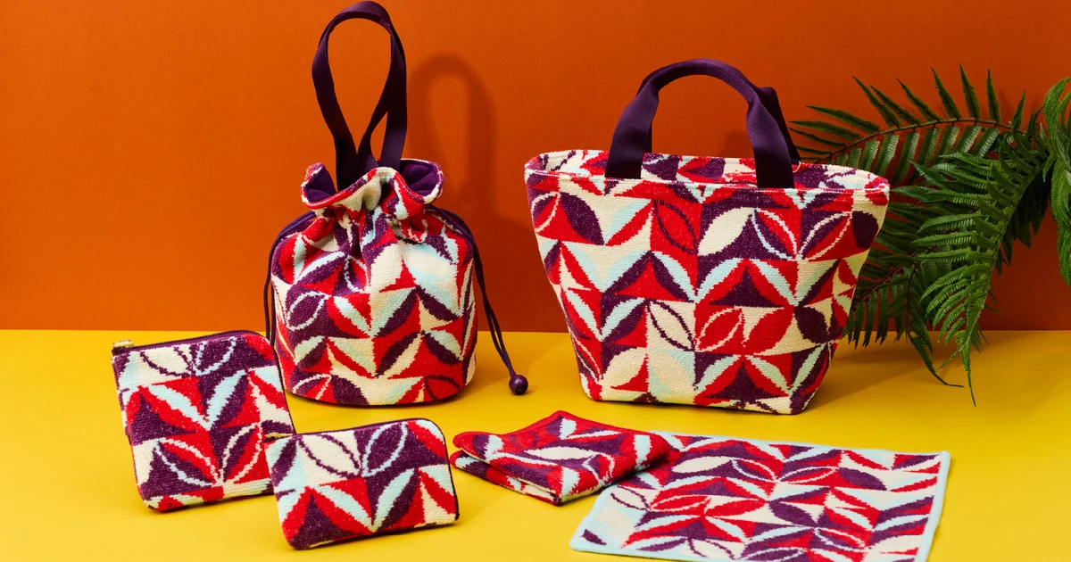 フェイラー】とガーナの働く女性を支援するクラウディの最新コラボ、秋