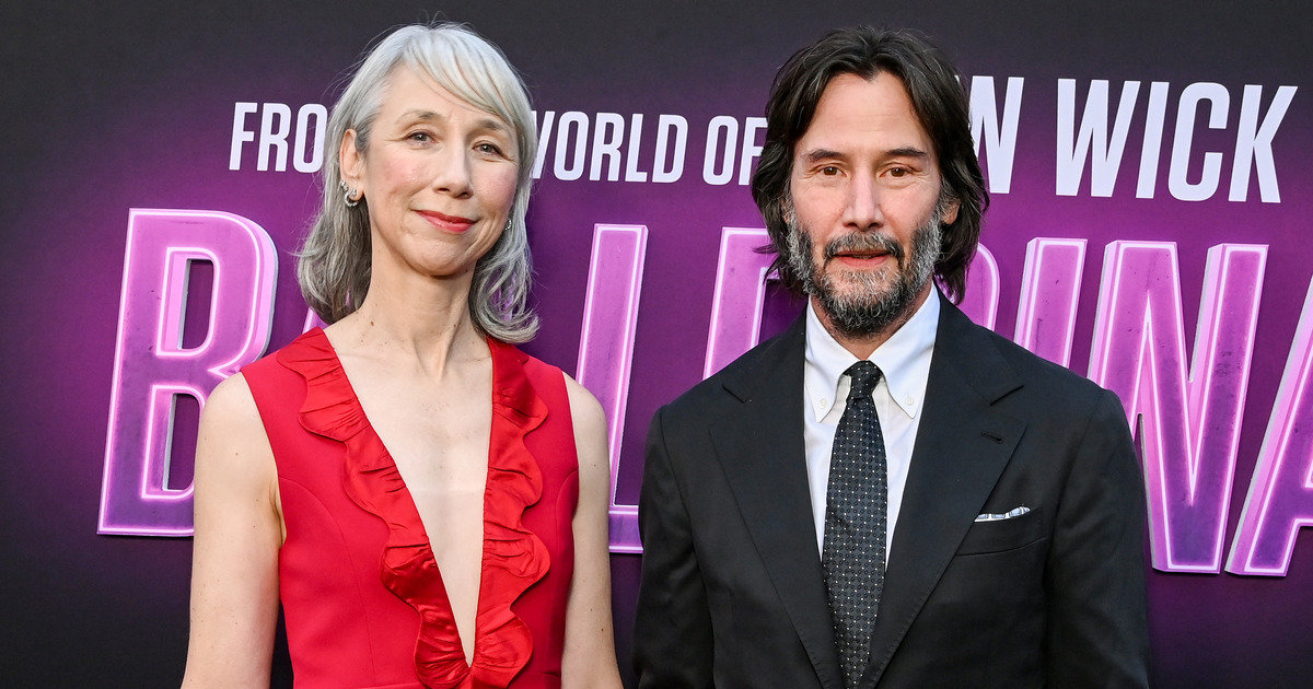 キアヌ・リーブスの恋人アレクサンドラ・グラントが結婚の噂を否定