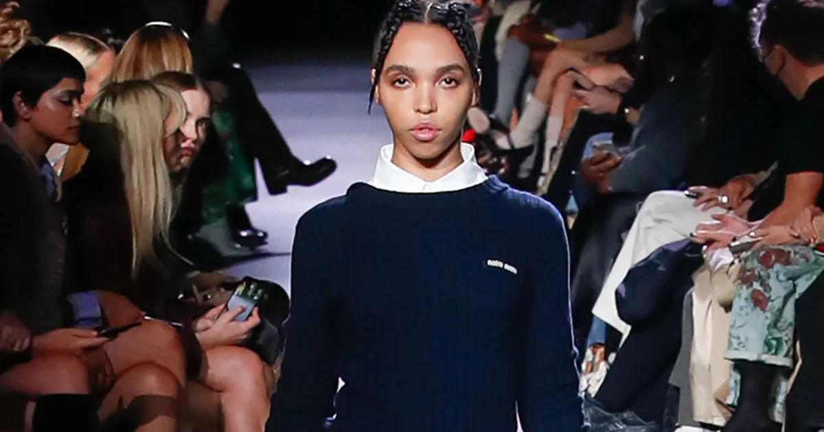 ミュウミュウ(MIU MIU) - 2023年春夏コレクション | SPUR