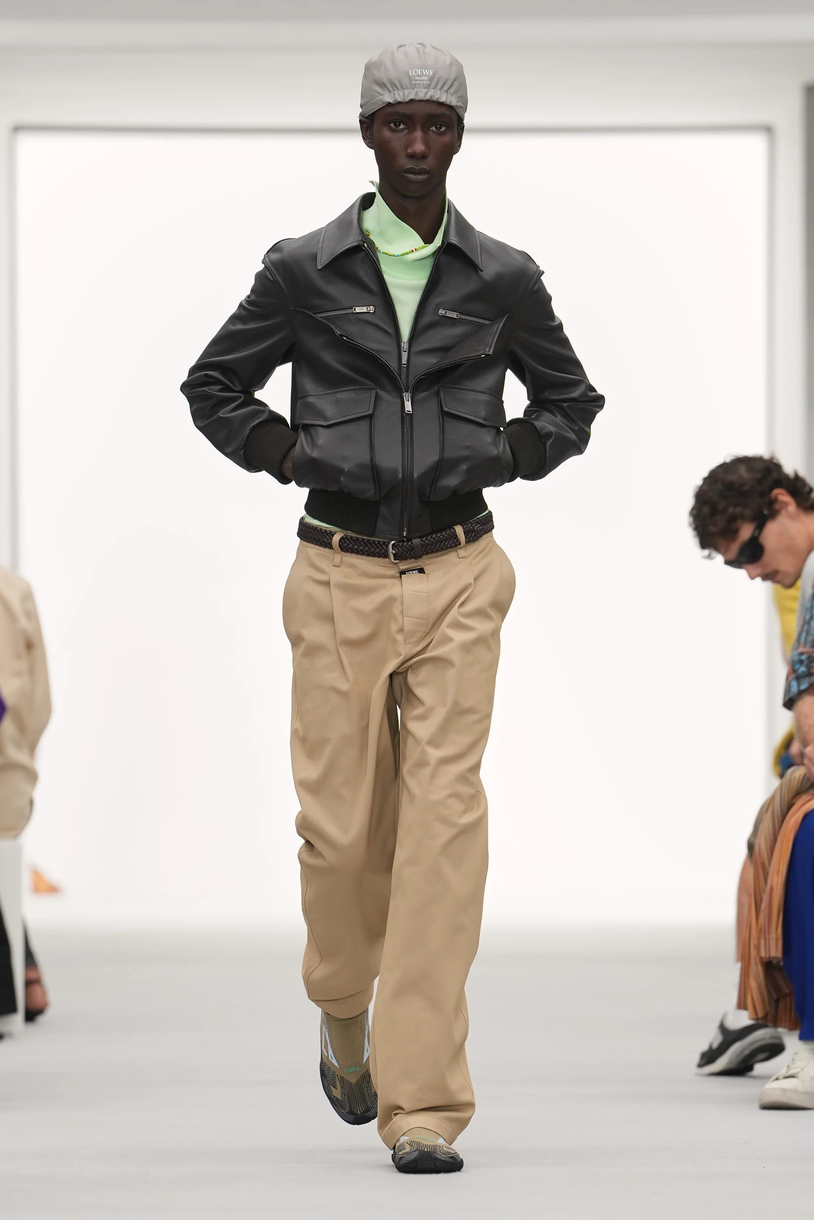 2027年春夏コレクション_LOEWE(ロエベ)_モデル_6