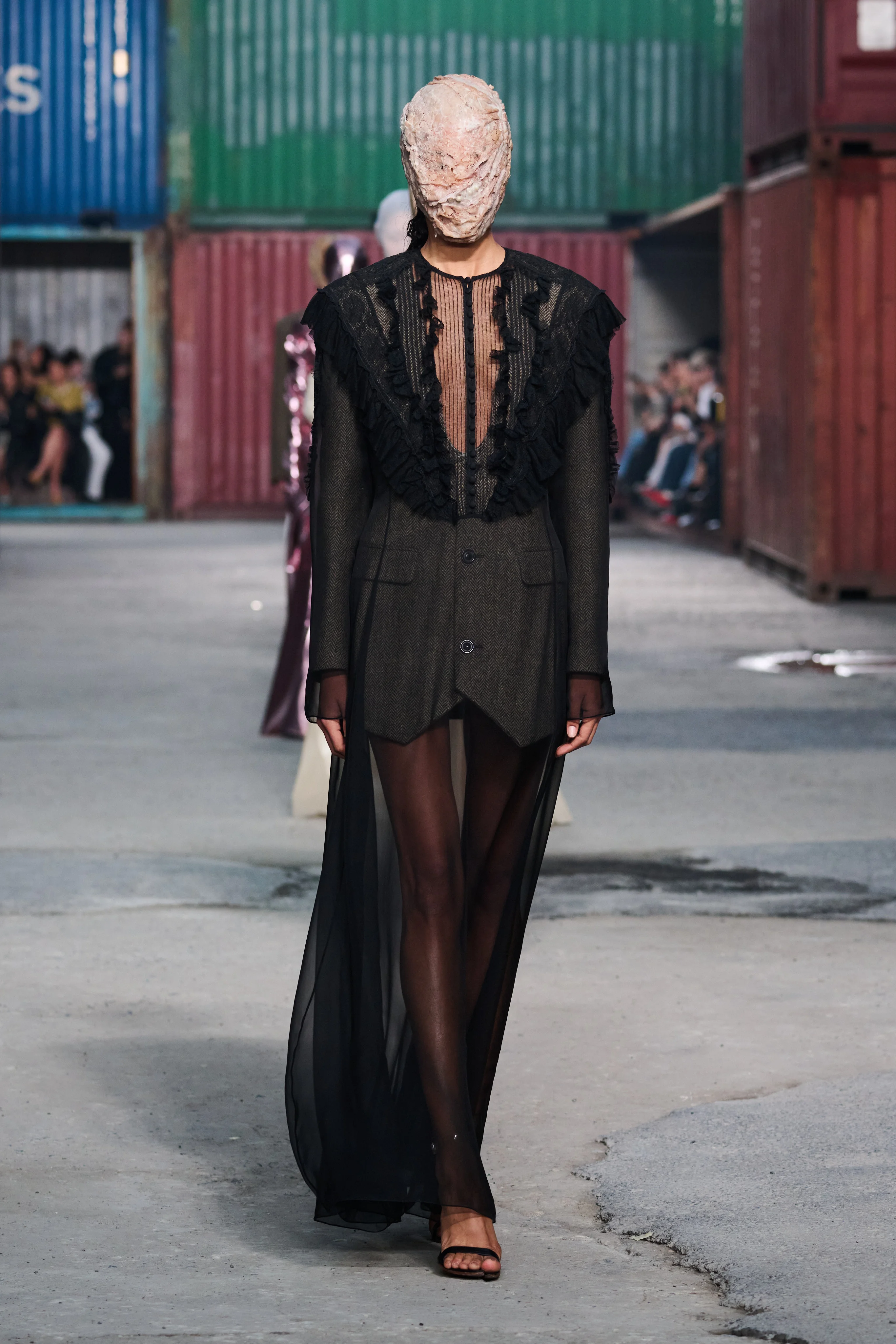 2026-27年秋冬コレクション_MAISON MARGIELA(メゾン マルジェラ)_モデル_27