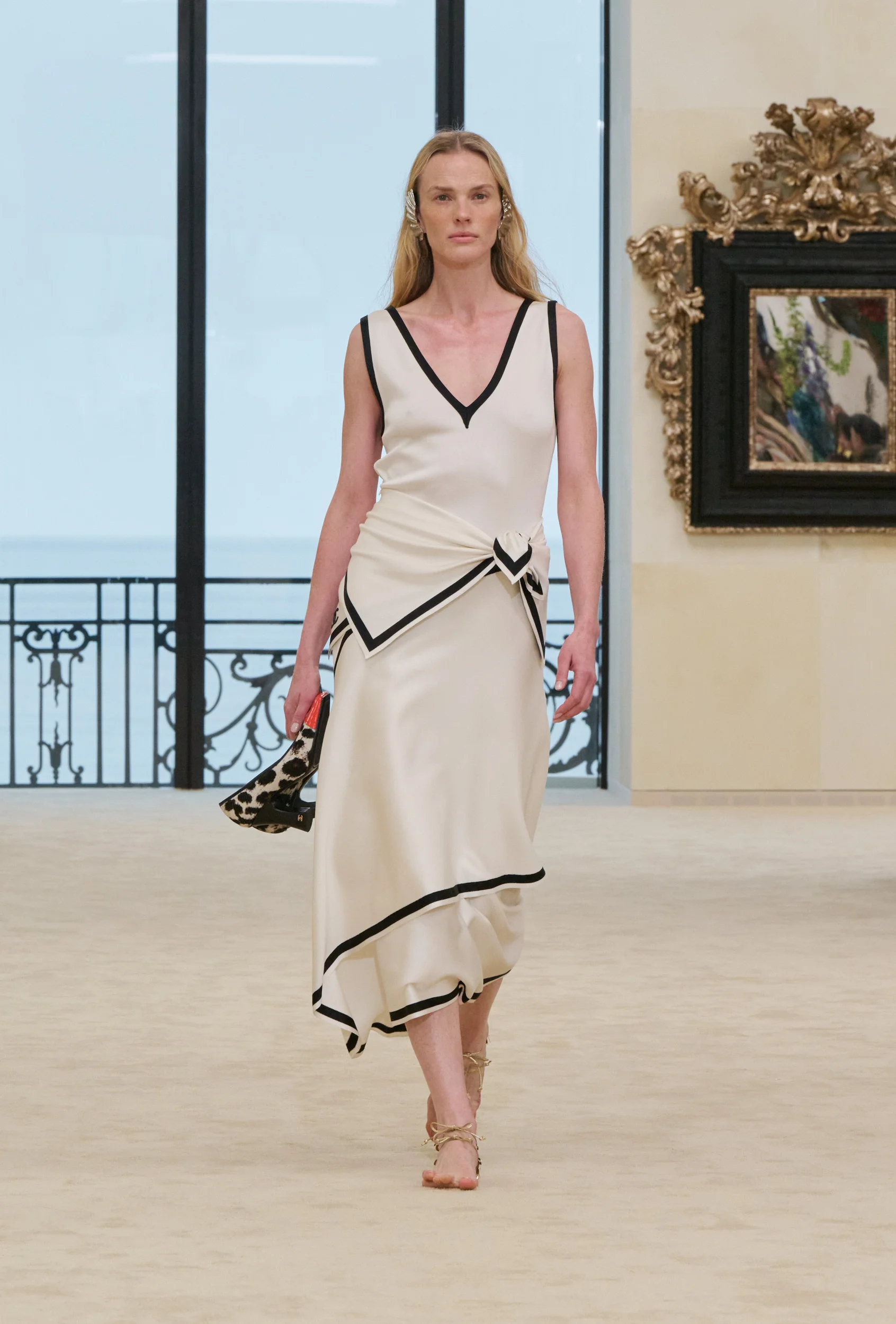 2027年クルーズコレクション_CHANEL(シャネル)_モデル_7