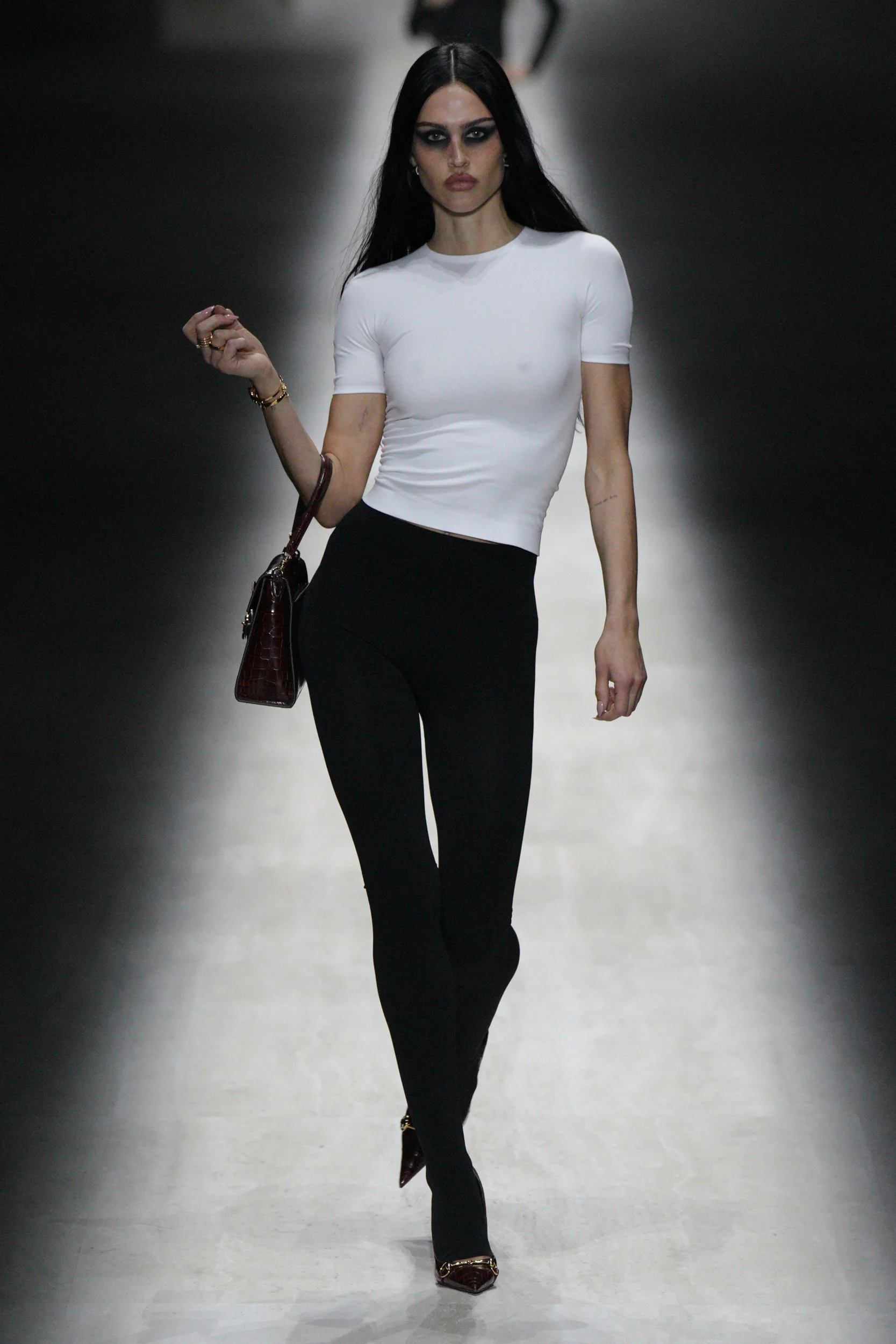 2026-27年秋冬コレクション_GUCCI(グッチ)_モデル_18