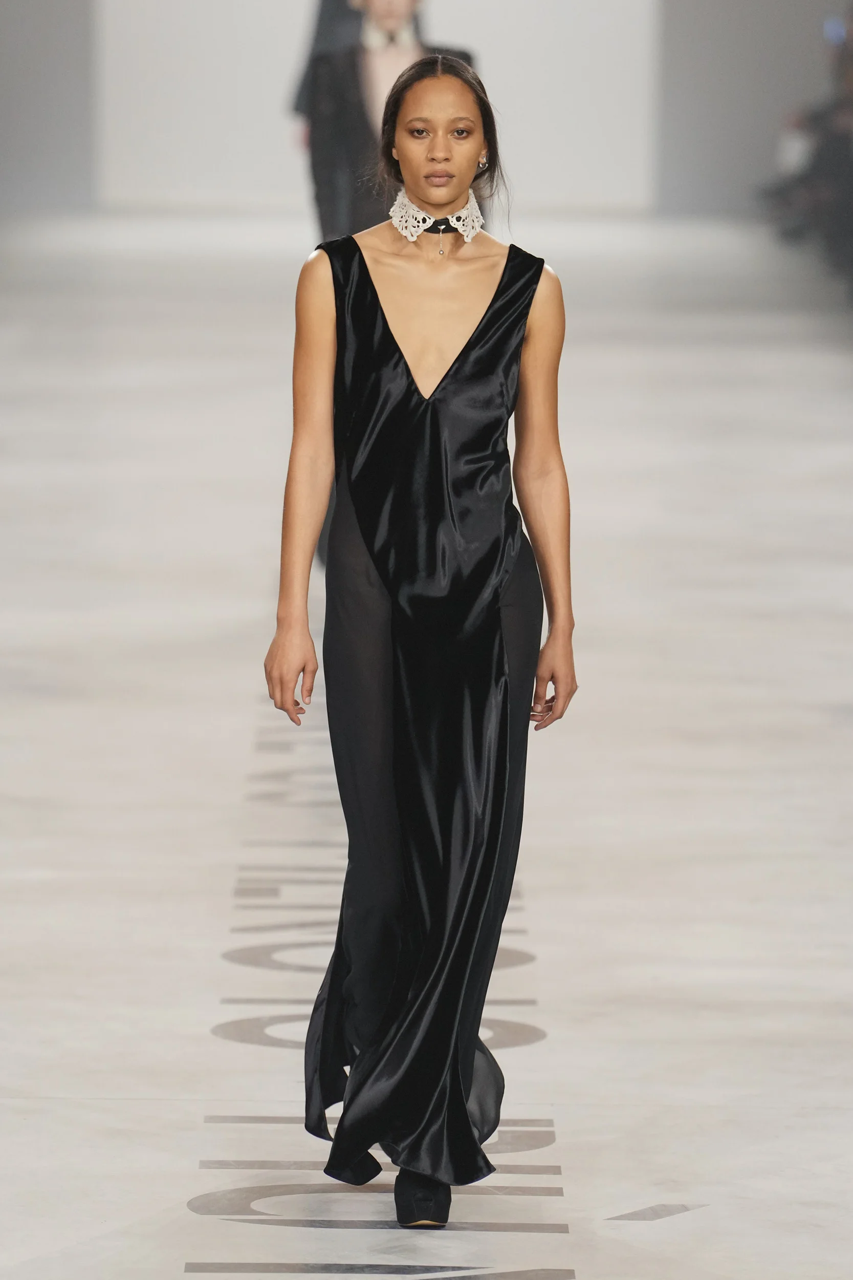 2026-27年秋冬コレクション_FENDI(フェンディ)_モデル_78