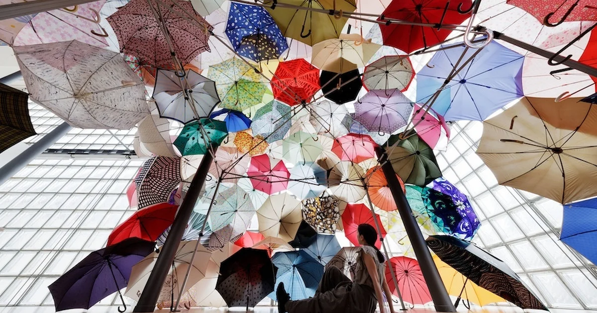 銀座メゾンエルメス ル・フォーラムでフランスが誇る現代美術の公共