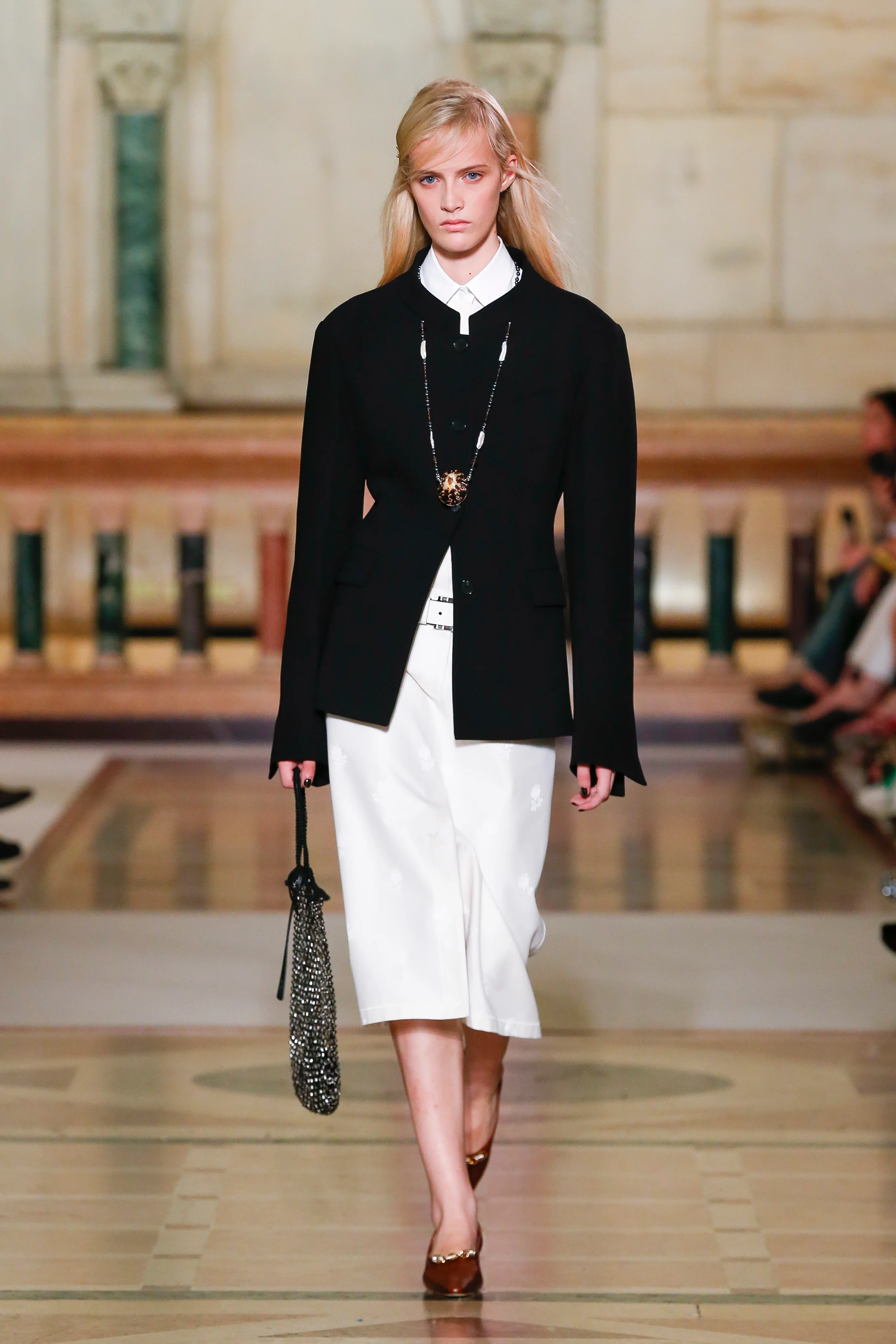 2026年春夏コレクション_TORY BURCH(トリー バーチ)_モデル_30
