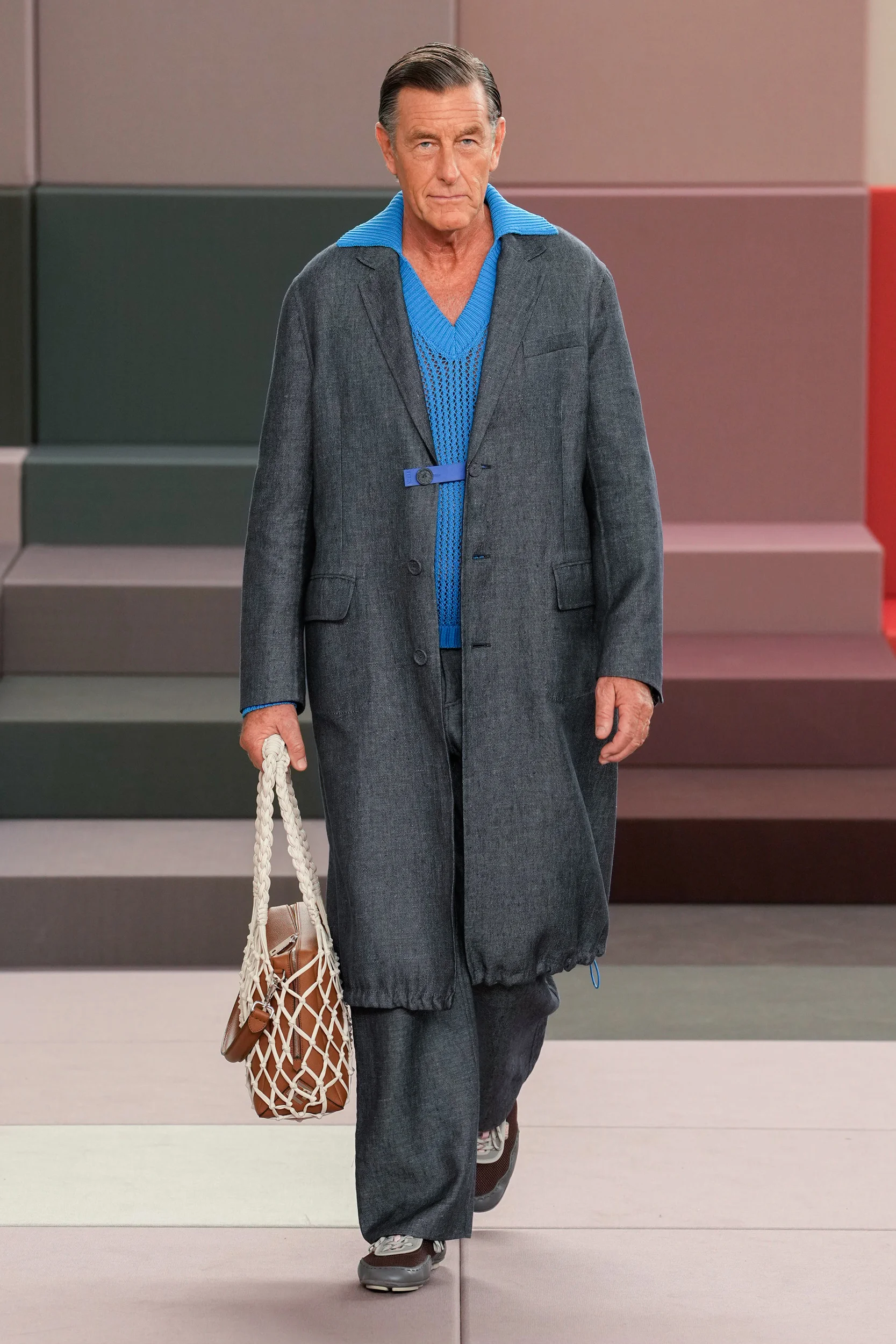 2026年春夏コレクション_FENDI(フェンディ)_モデル_24