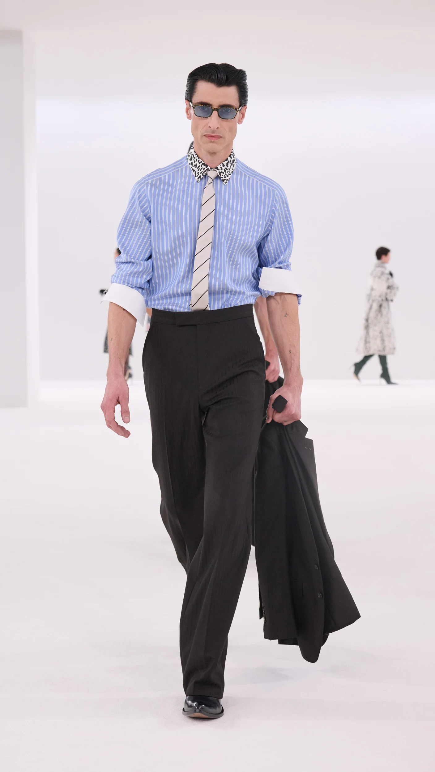 2026-27年秋冬コレクション_TOM FORD(トム フォード)_モデル_14