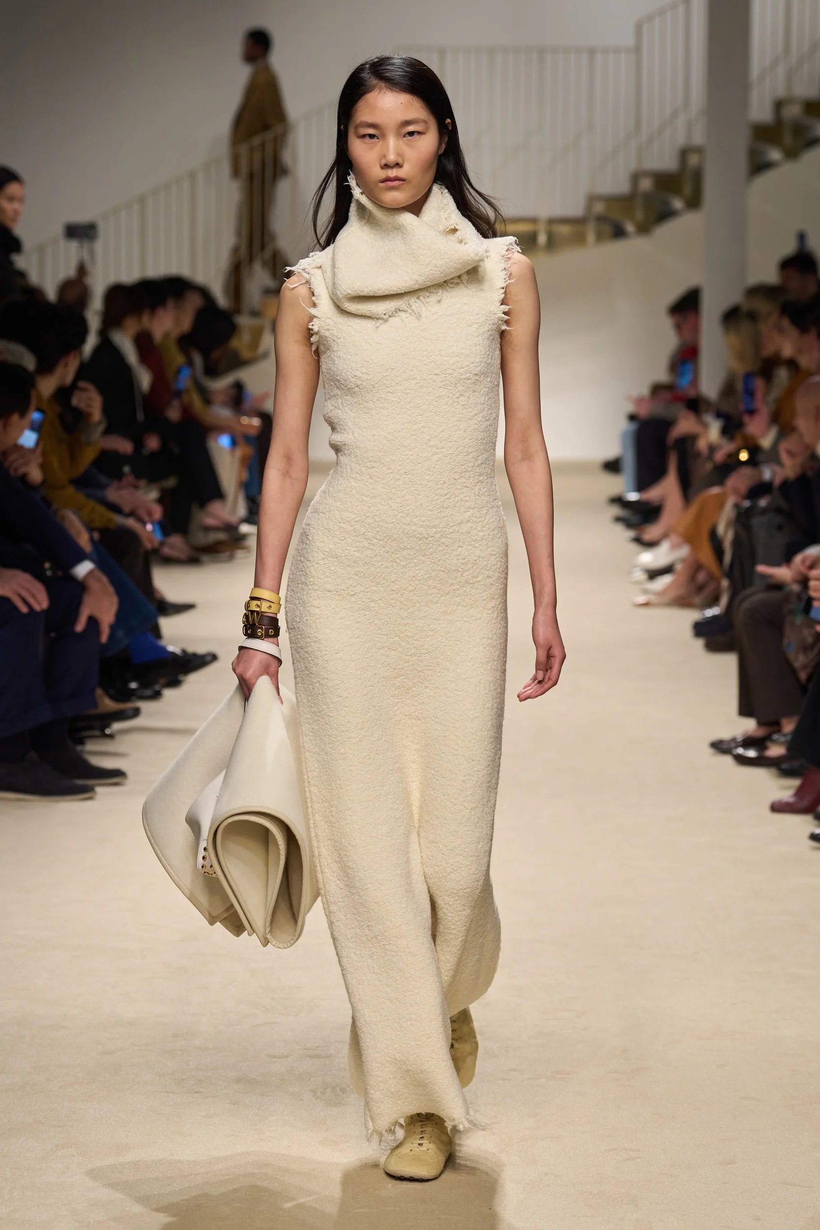 2026-27年秋冬コレクション_TOD'S(トッズ)_モデル_32