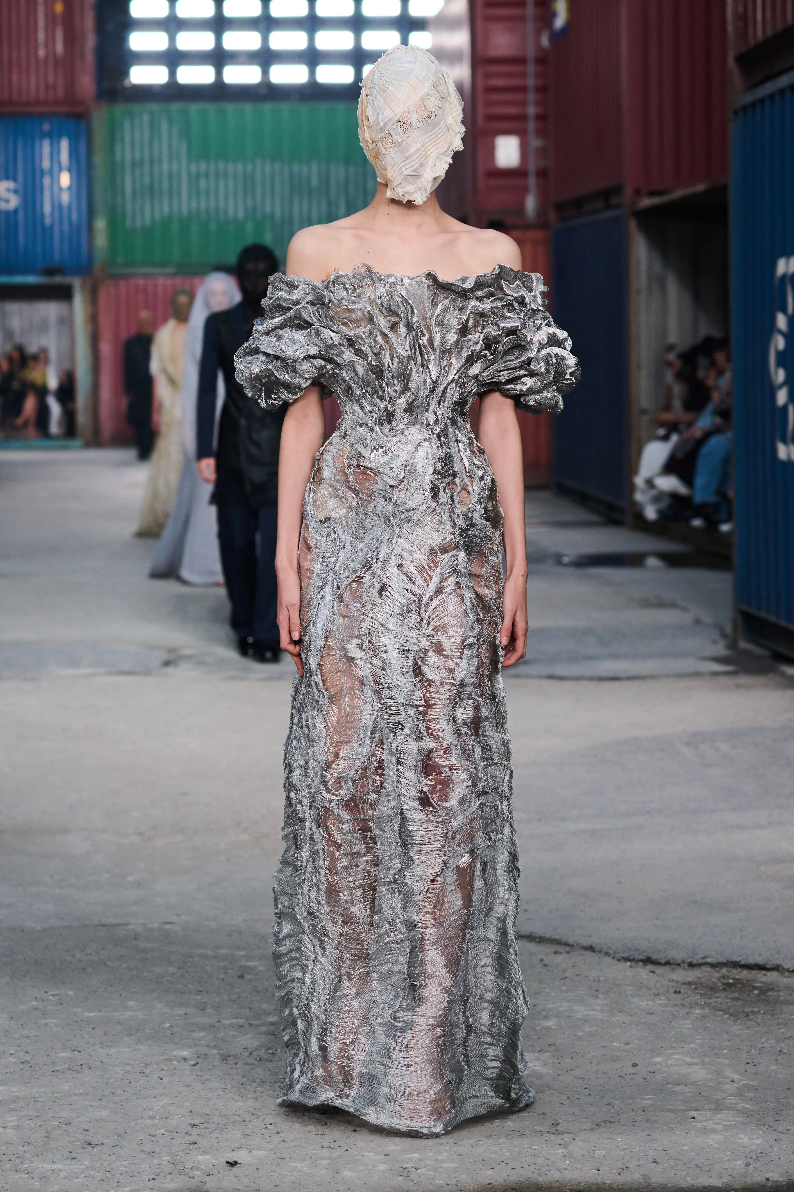 2026-27年秋冬コレクション_MAISON MARGIELA(メゾン マルジェラ)_モデル_32