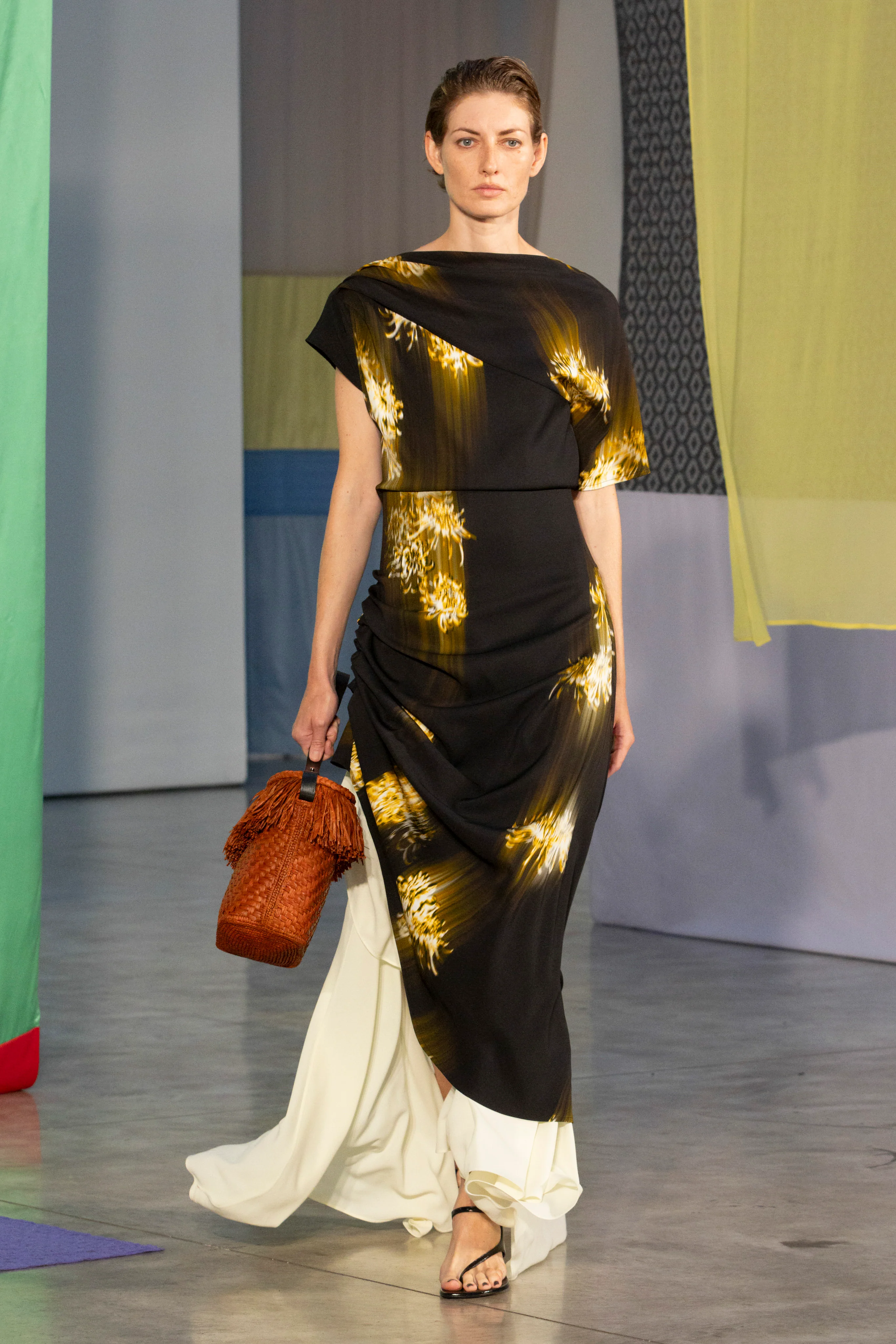 2026年春夏コレクション_PROENZA SCHOULER(プロエンザ スクーラー)_モデル_13