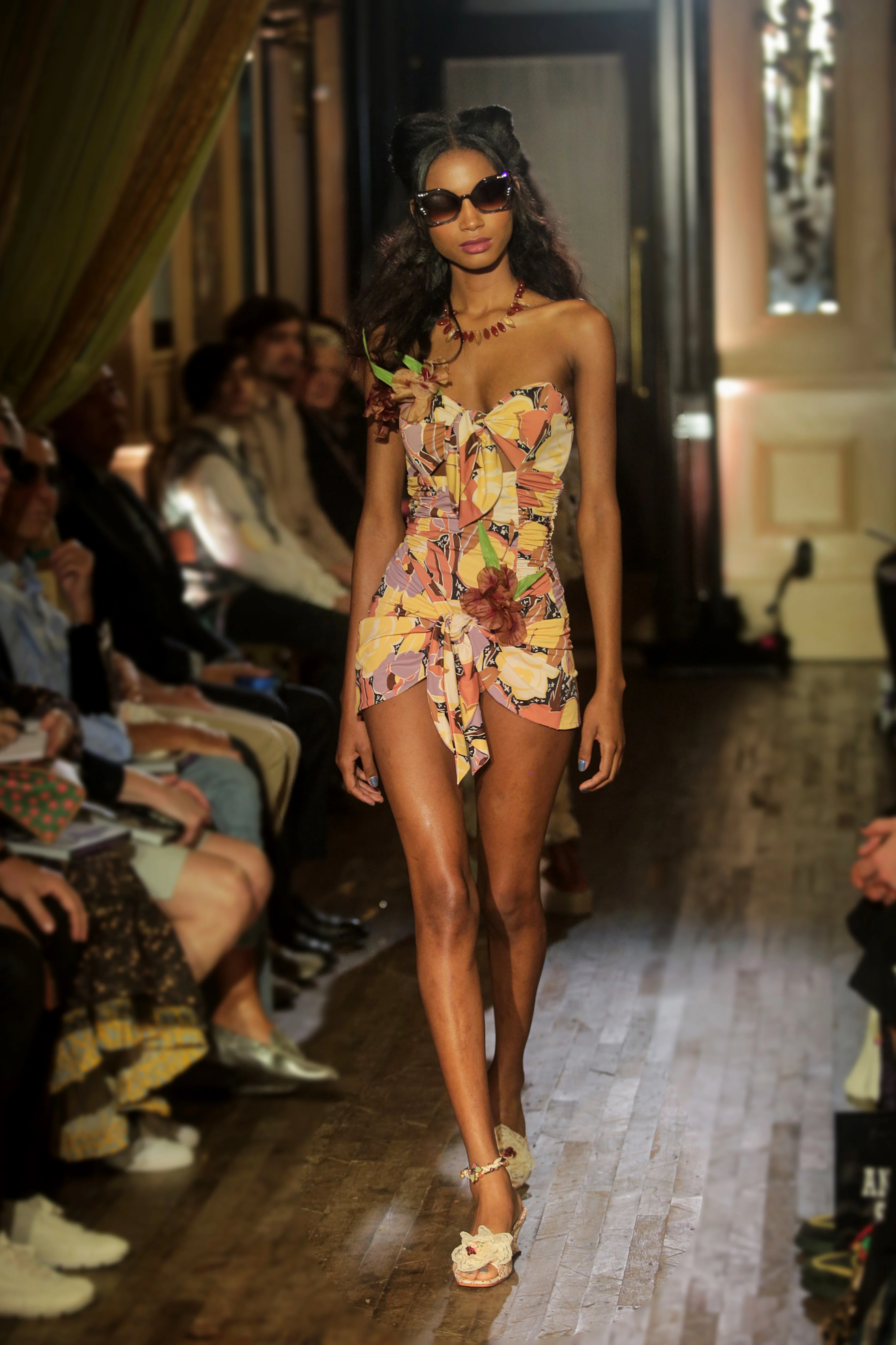 2026年春夏コレクション_ANNA SUI(アナ スイ)_モデル_14
