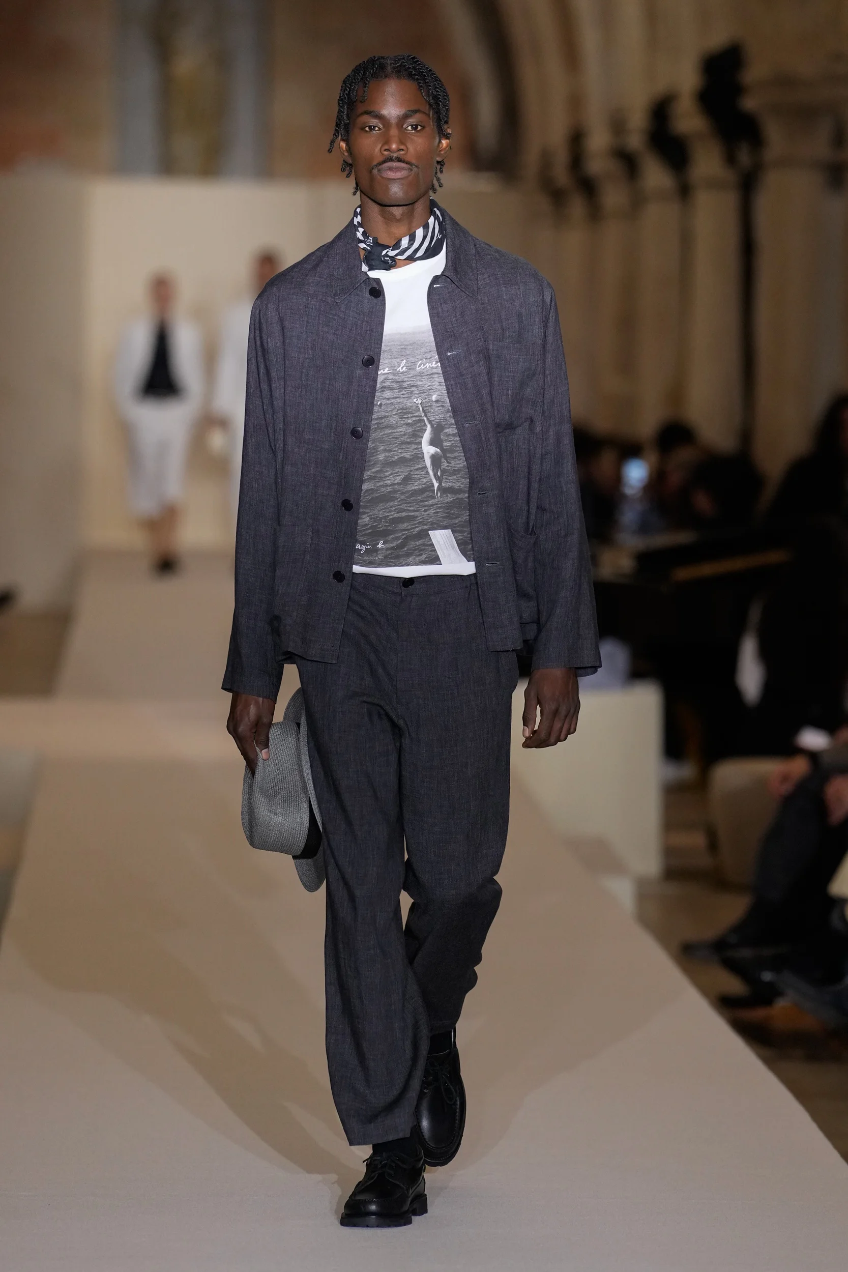 2026年春夏コレクション_AGNES B.(アニエスベー)_モデル_16