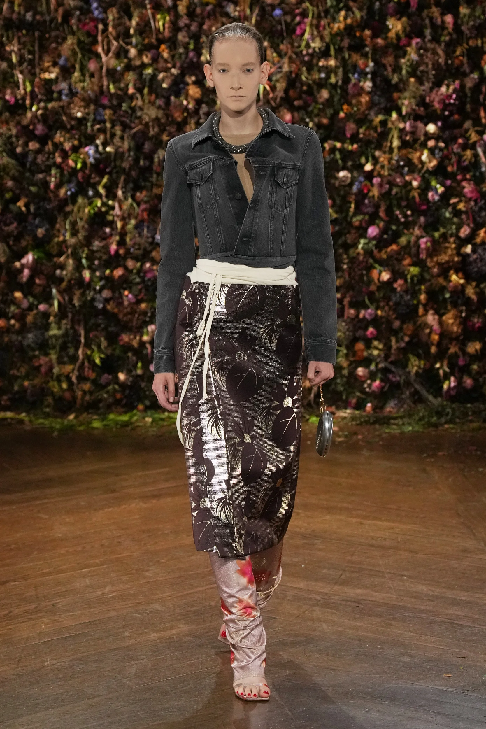 2027年春夏コレクション_MAISON MARGIELA(メゾン マルジェラ)_モデル_17