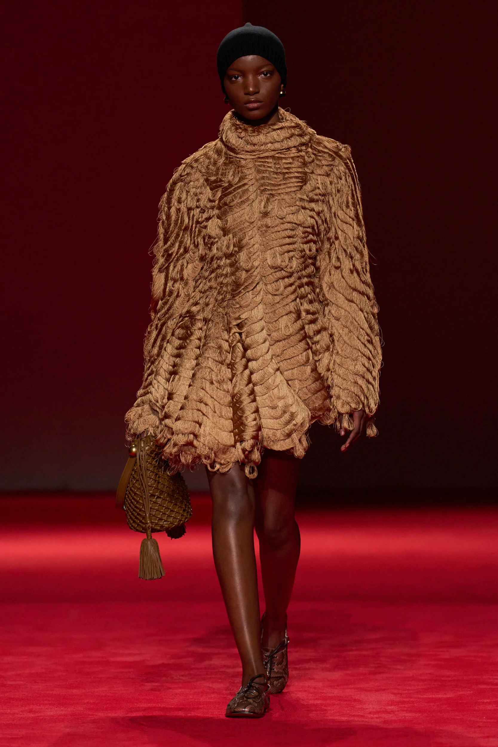 2026-27年秋冬コレクション_BOTTEGA VENETA(ボッテガ ヴェネタ)_モデル_48