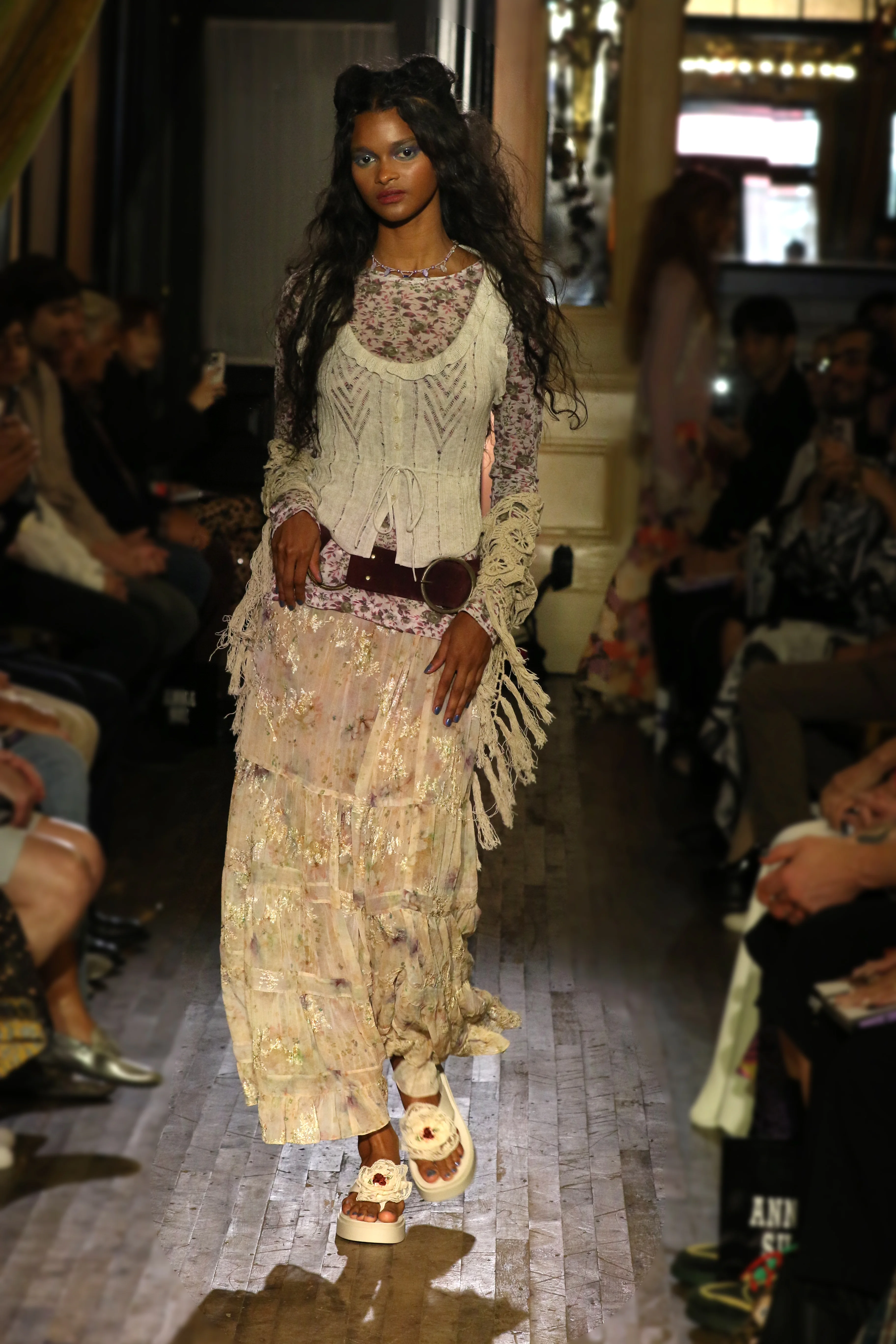 2026年春夏コレクション_ANNA SUI(アナ スイ)_モデル_12