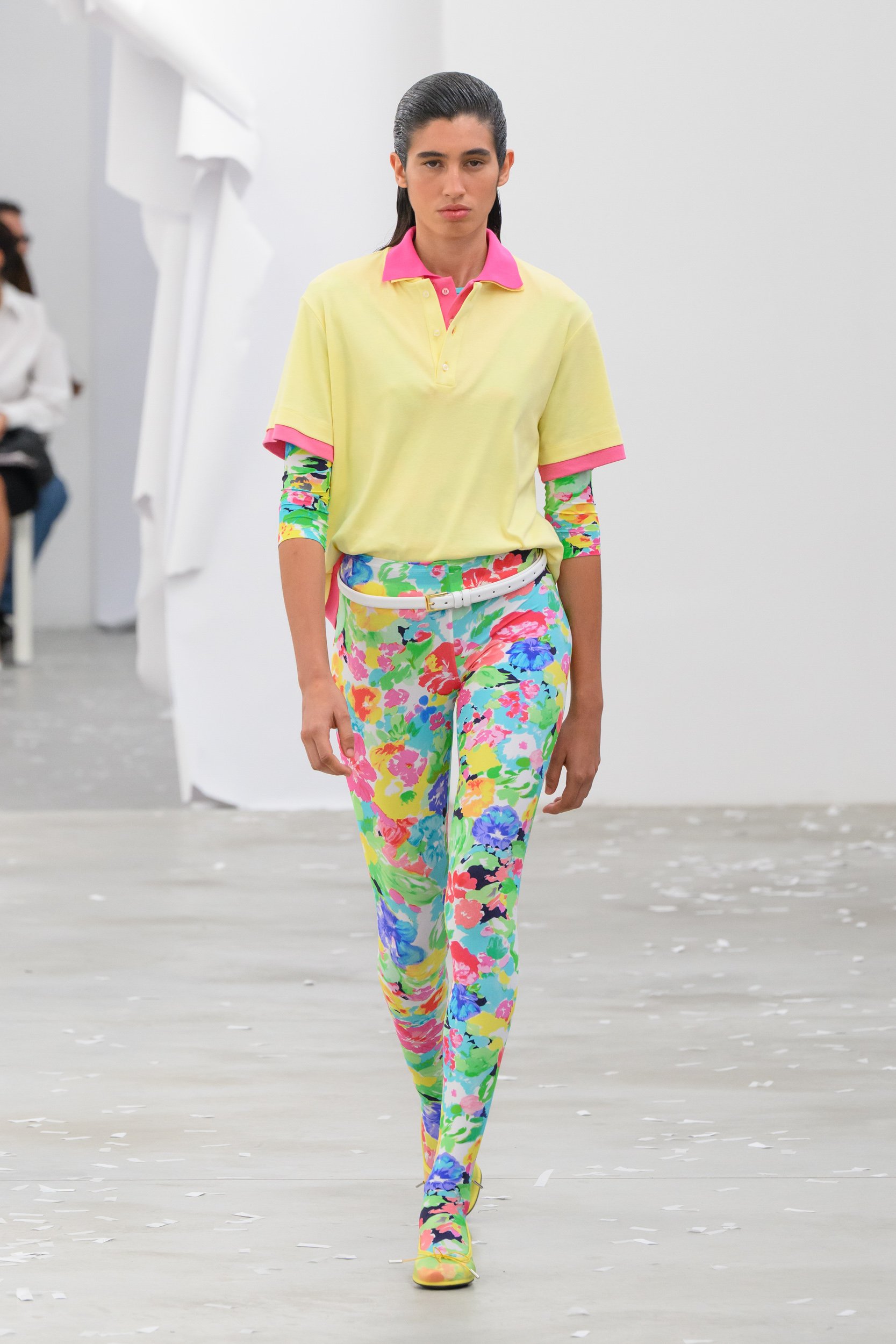 2027年春夏コレクション_MSGM(エムエスジーエム)_モデル_35