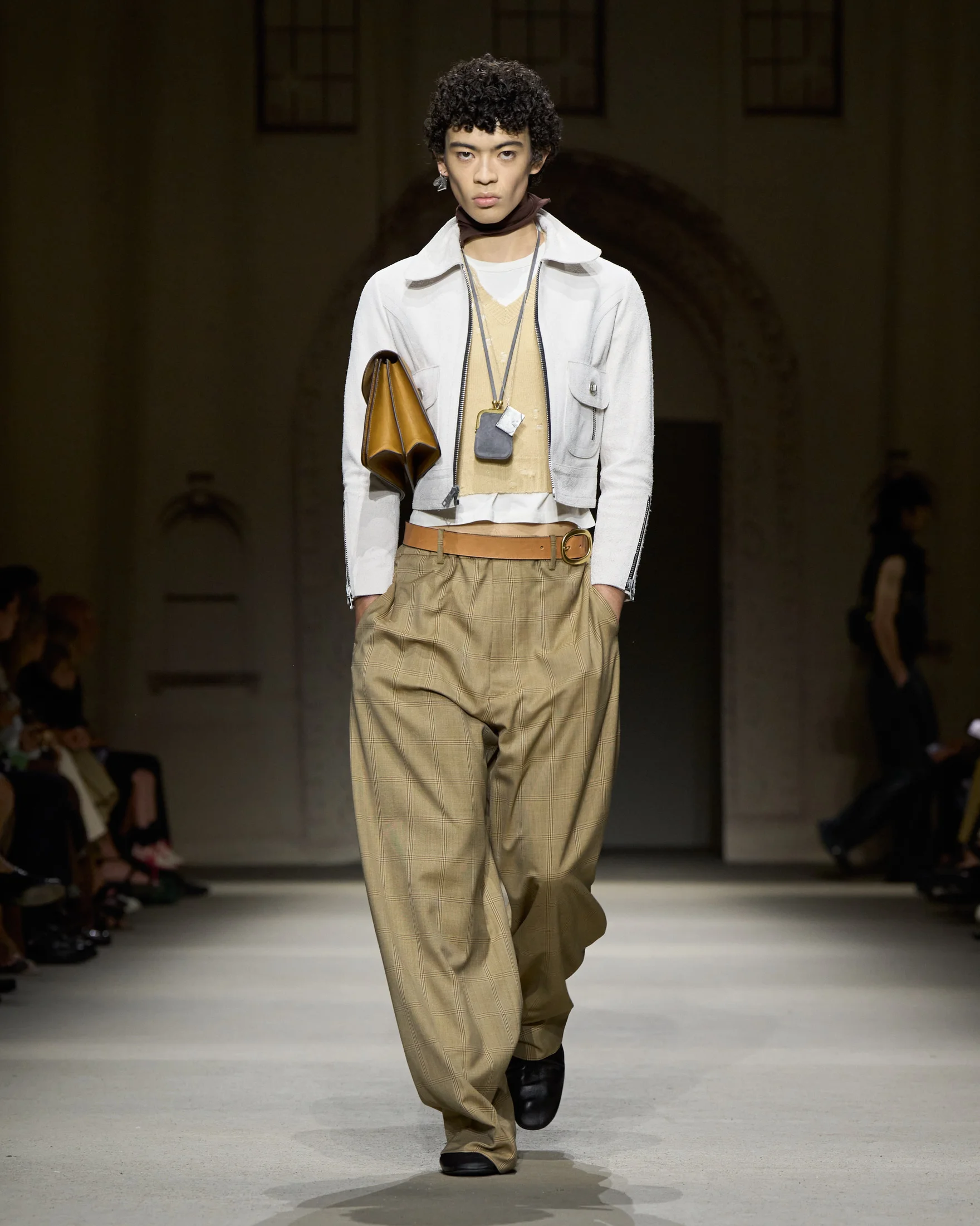 2026年春夏コレクション_COACH(コーチ)_モデル_14