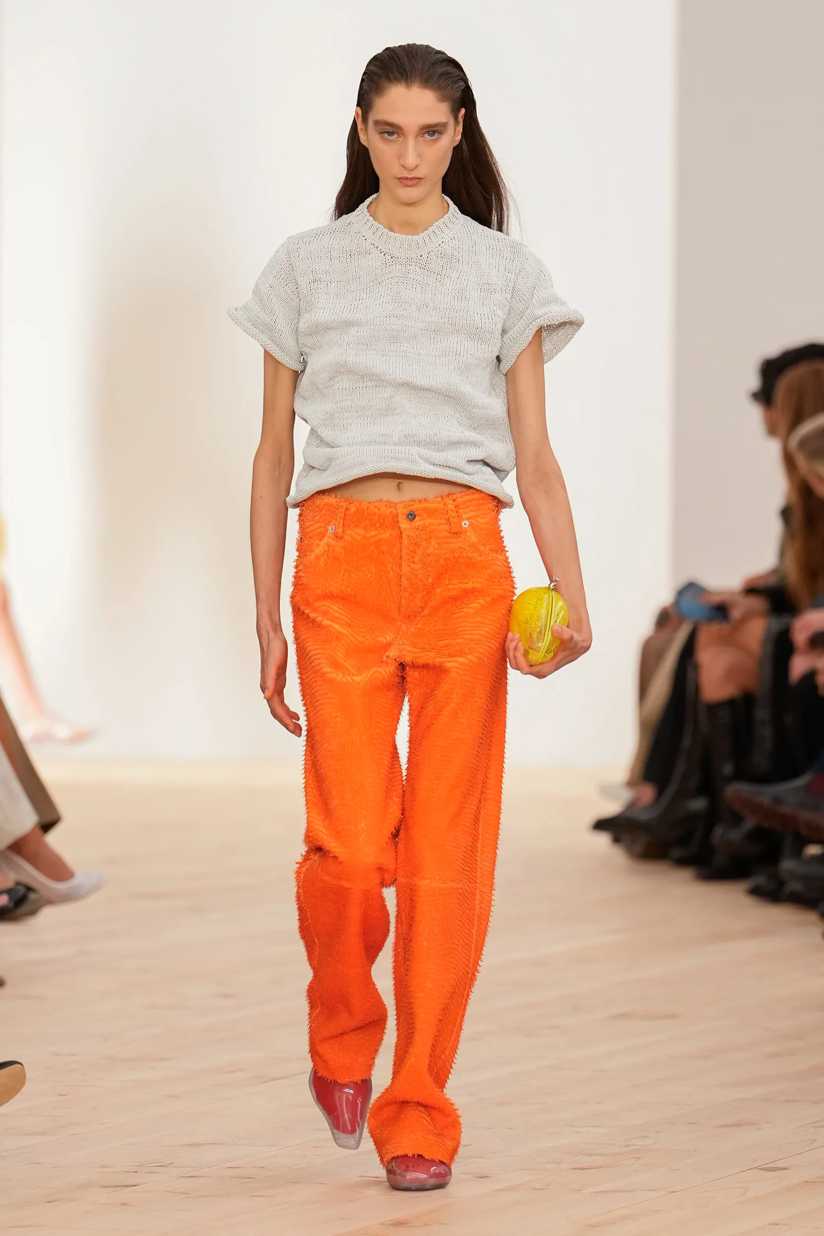 2026年春夏コレクション_LOEWE(ロエベ)_モデル_32