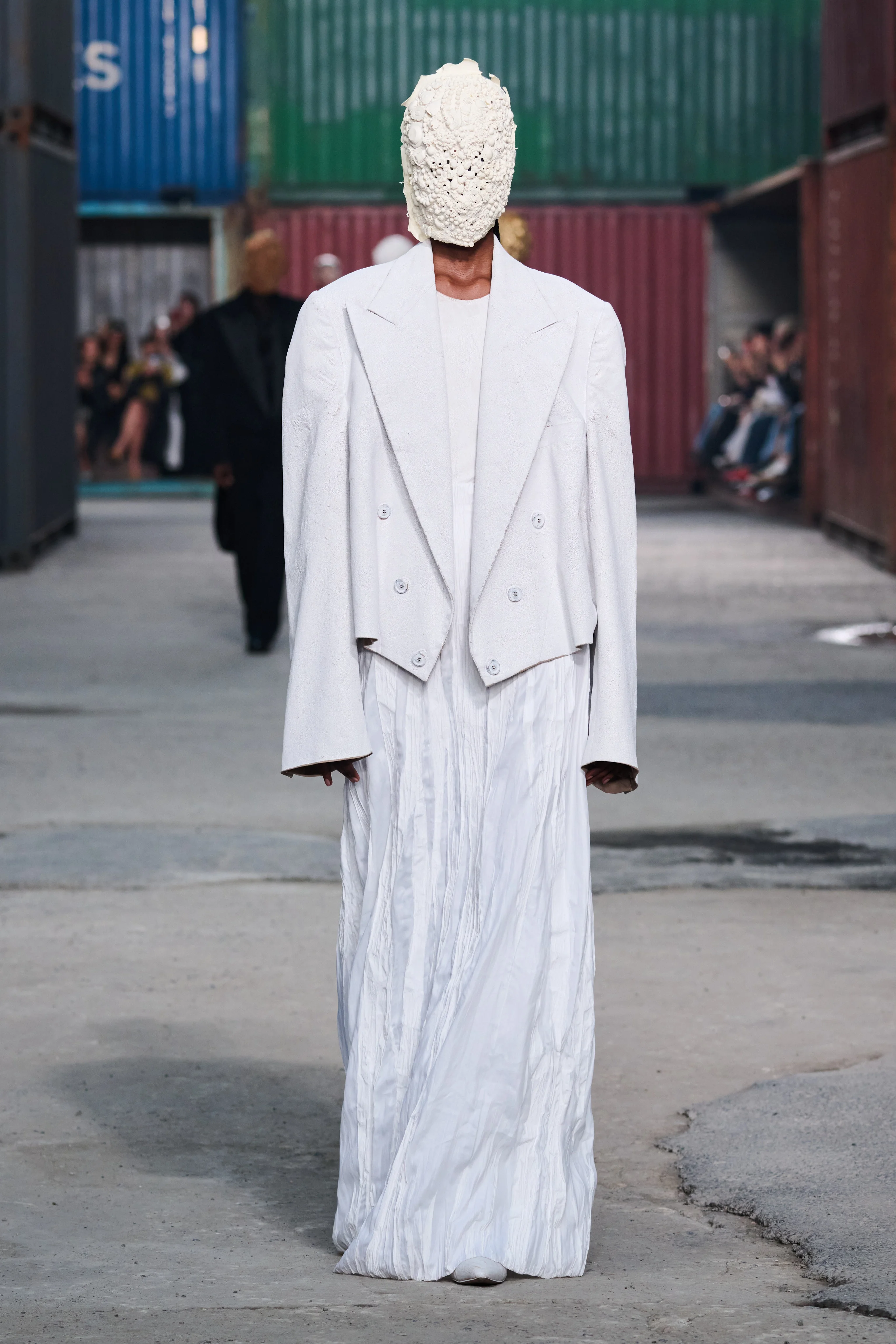 2026-27年秋冬コレクション_MAISON MARGIELA(メゾン マルジェラ)_モデル_17