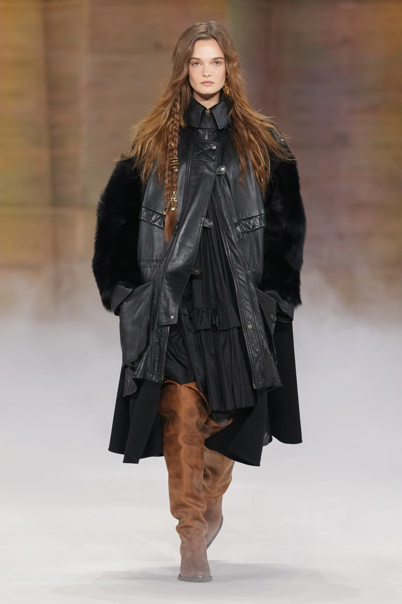 2026-27年秋冬コレクション_CHLOÉ(クロエ)_モデル_44