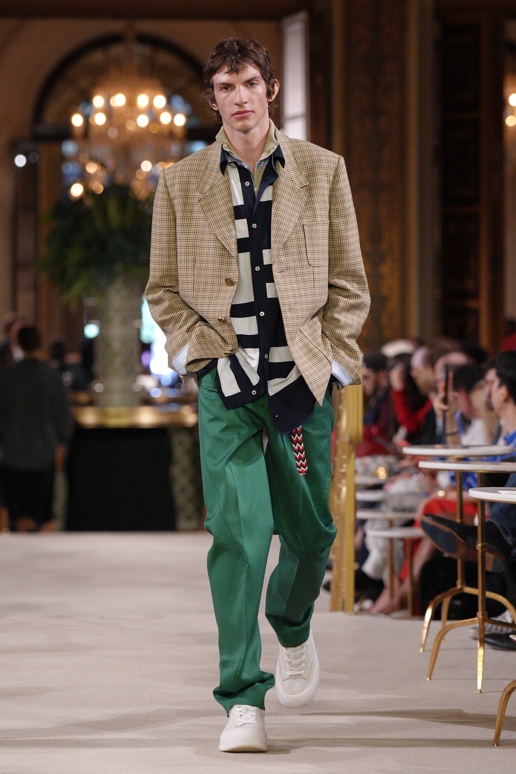 2027年春夏コレクション_TOMMY HILFIGER(トミー ヒルフィガー)_モデル_60