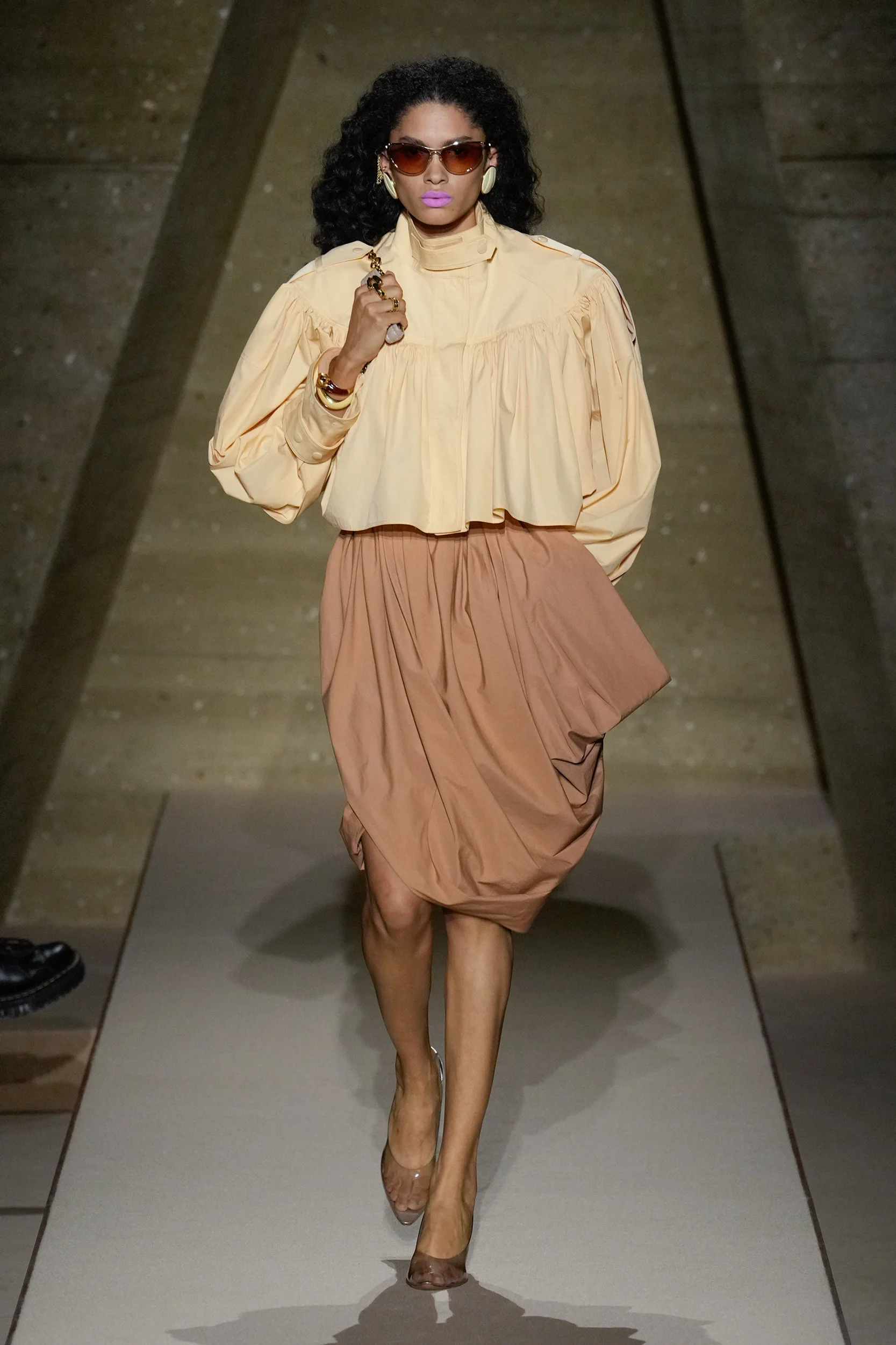 2026年春夏コレクション_CHLOÉ(クロエ)_モデル_25