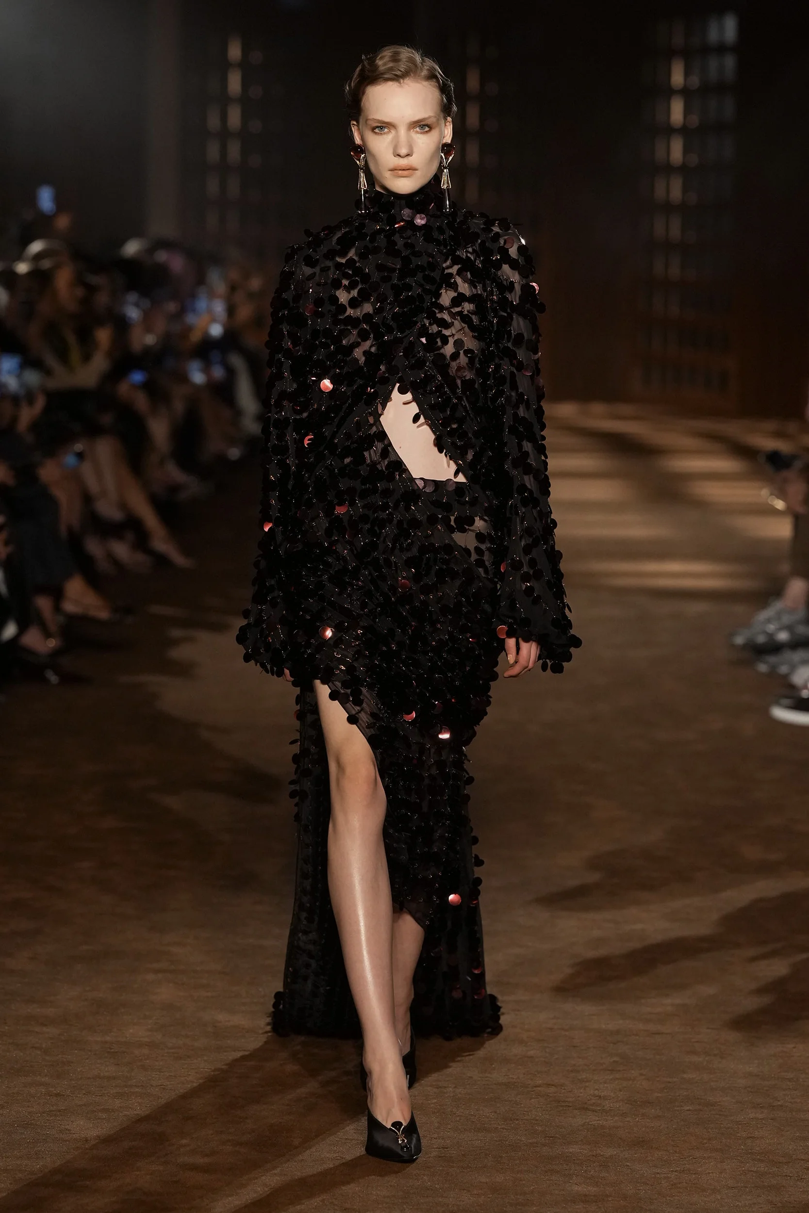 2027年春夏コレクション_FERRAGAMO(フェラガモ)_モデル_60