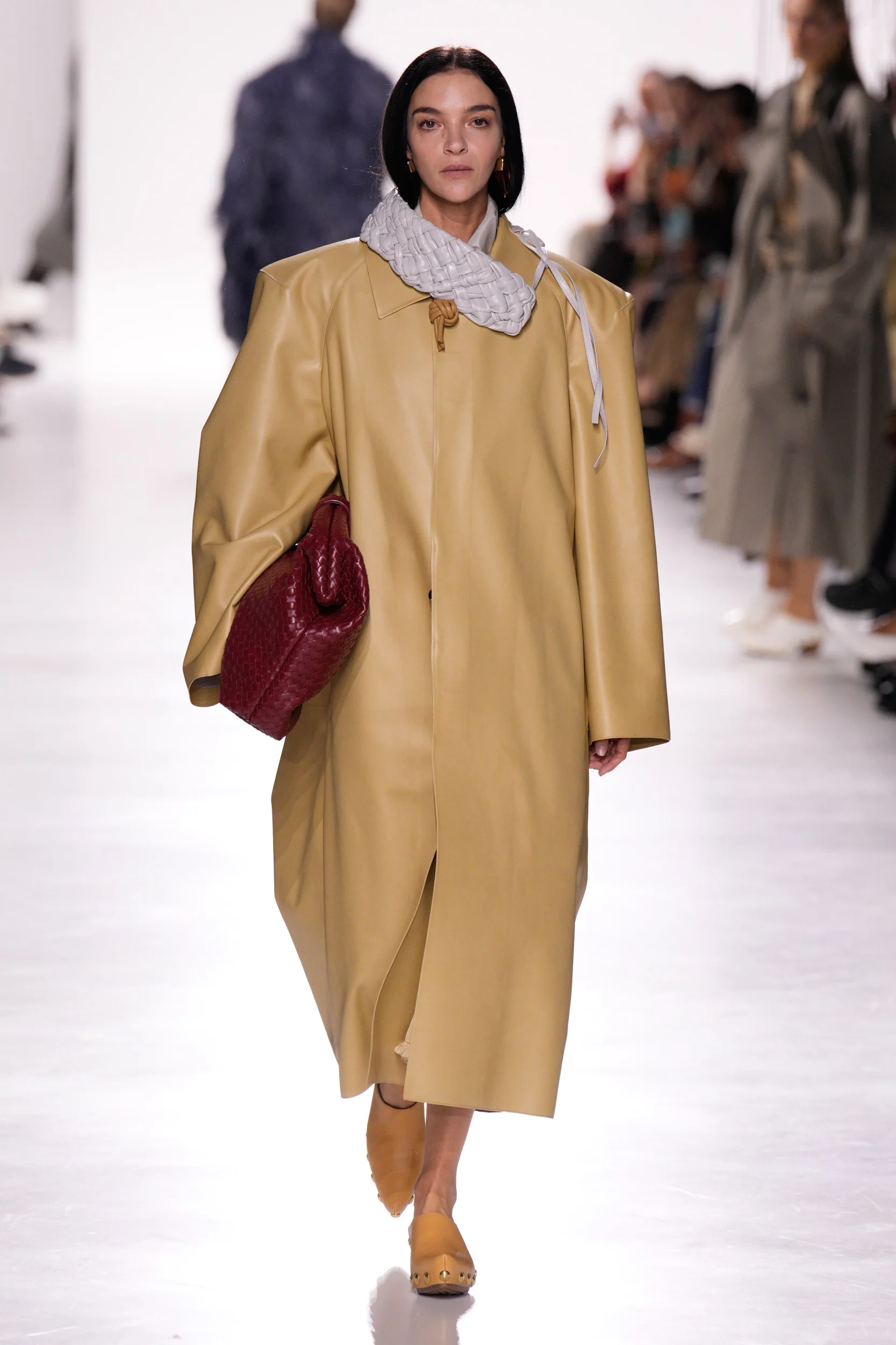 2026年春夏コレクション_BOTTEGA VENETA(ボッテガ ヴェネタ)_モデル_34